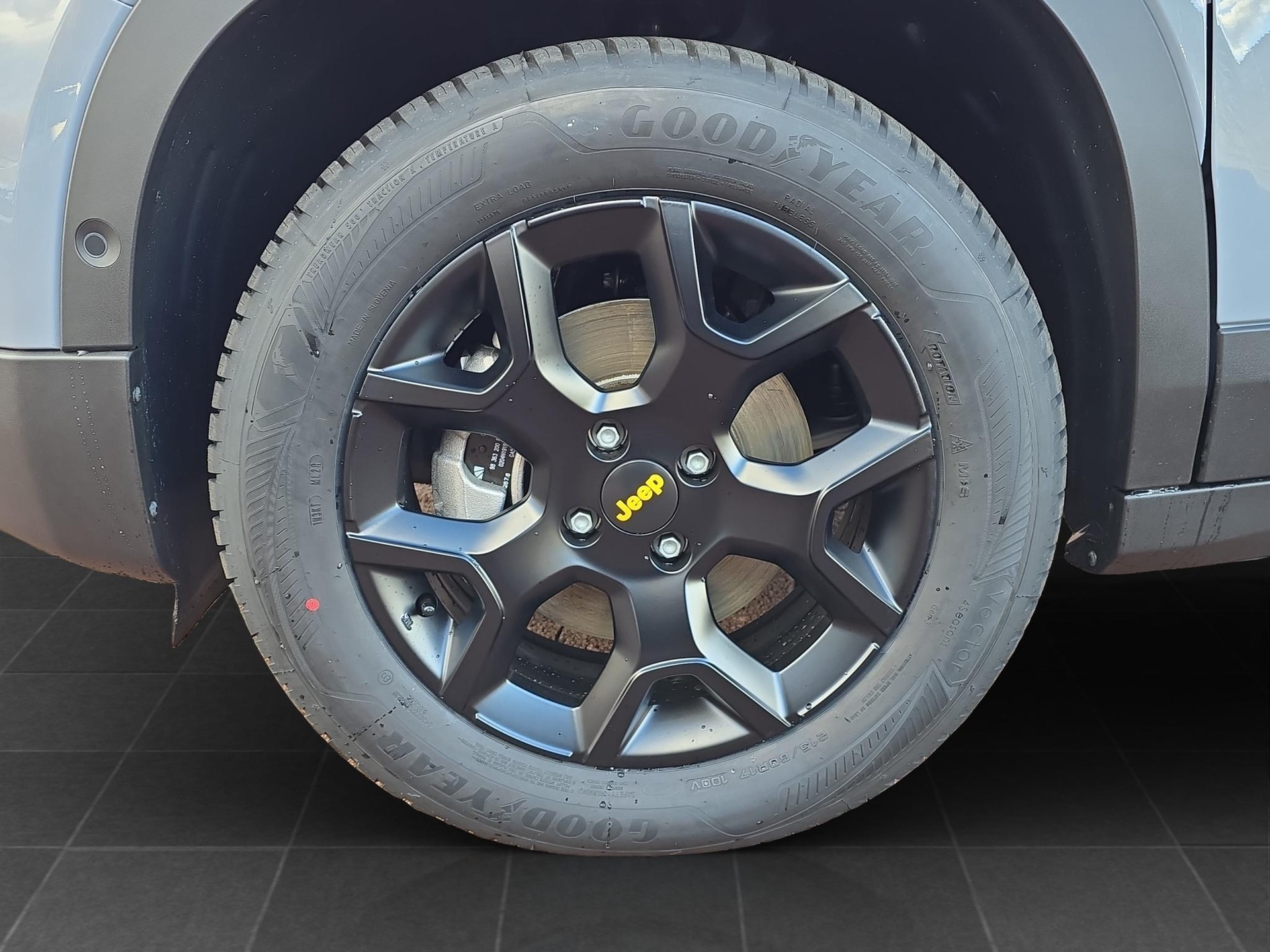 JEEP Avenger 1.2 MHEV The North Face 4xe-image-15