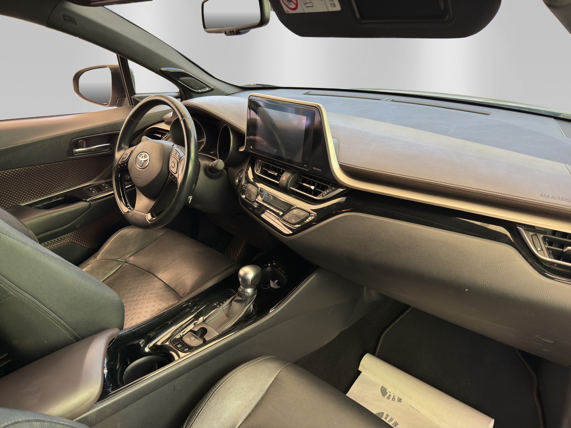 TOYOTA C-HR 1.2 Turbo Premium 4WD Multidrive S-image-12