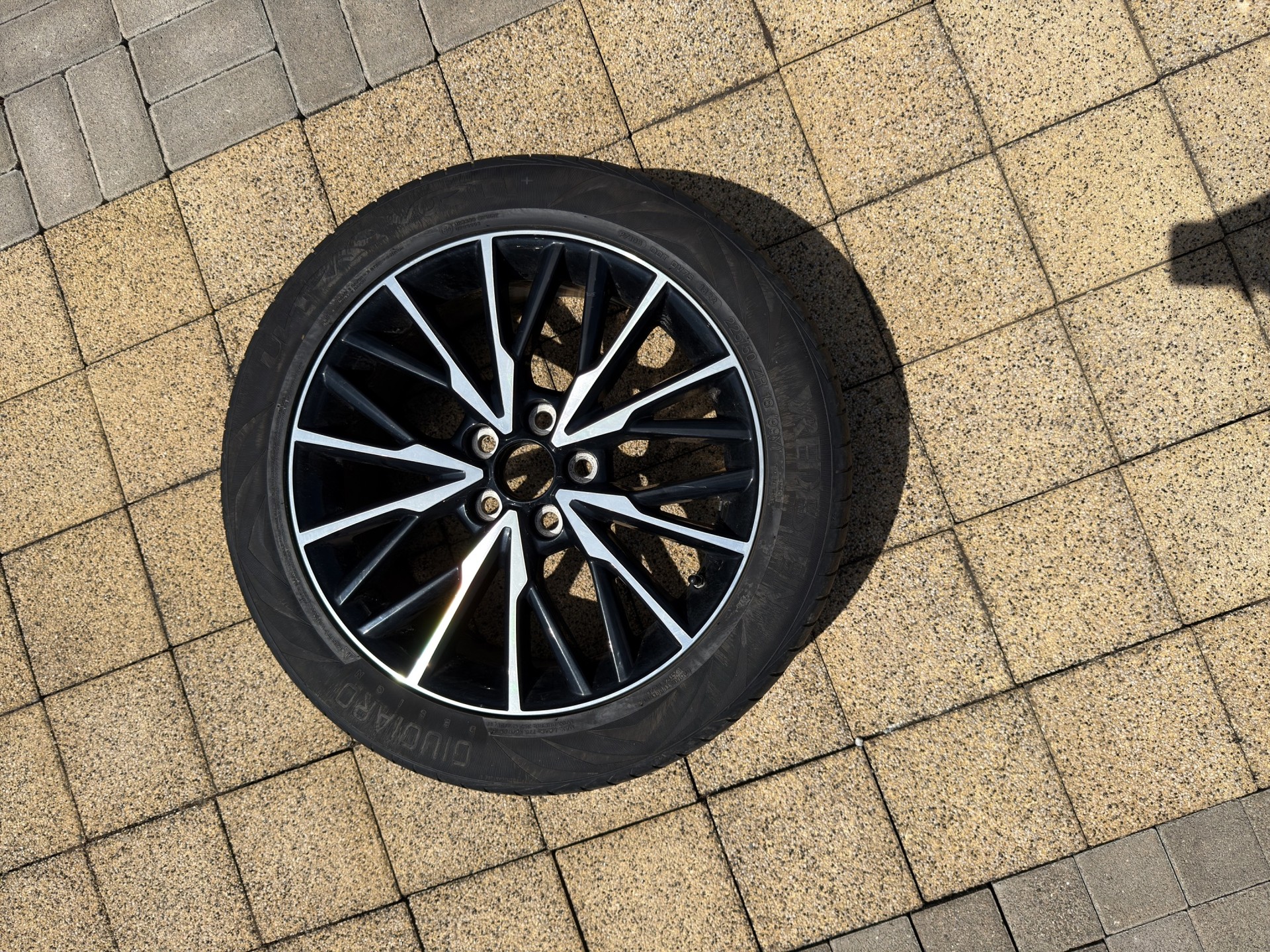 TOYOTA C-HR 1.2 Turbo Premium 4WD Multidrive S-image-16