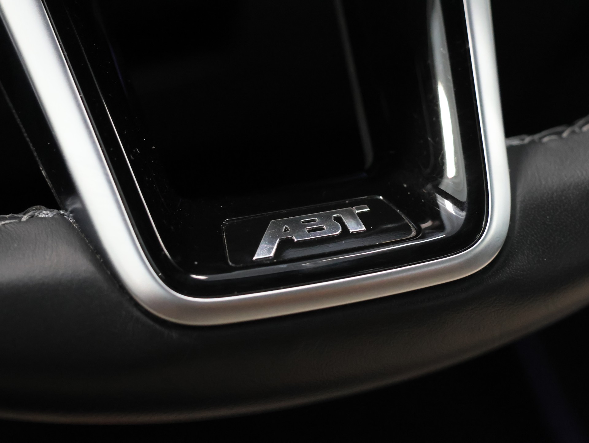 AUDI Audi RS6 R Avant ABT *1 of 125*-image-26