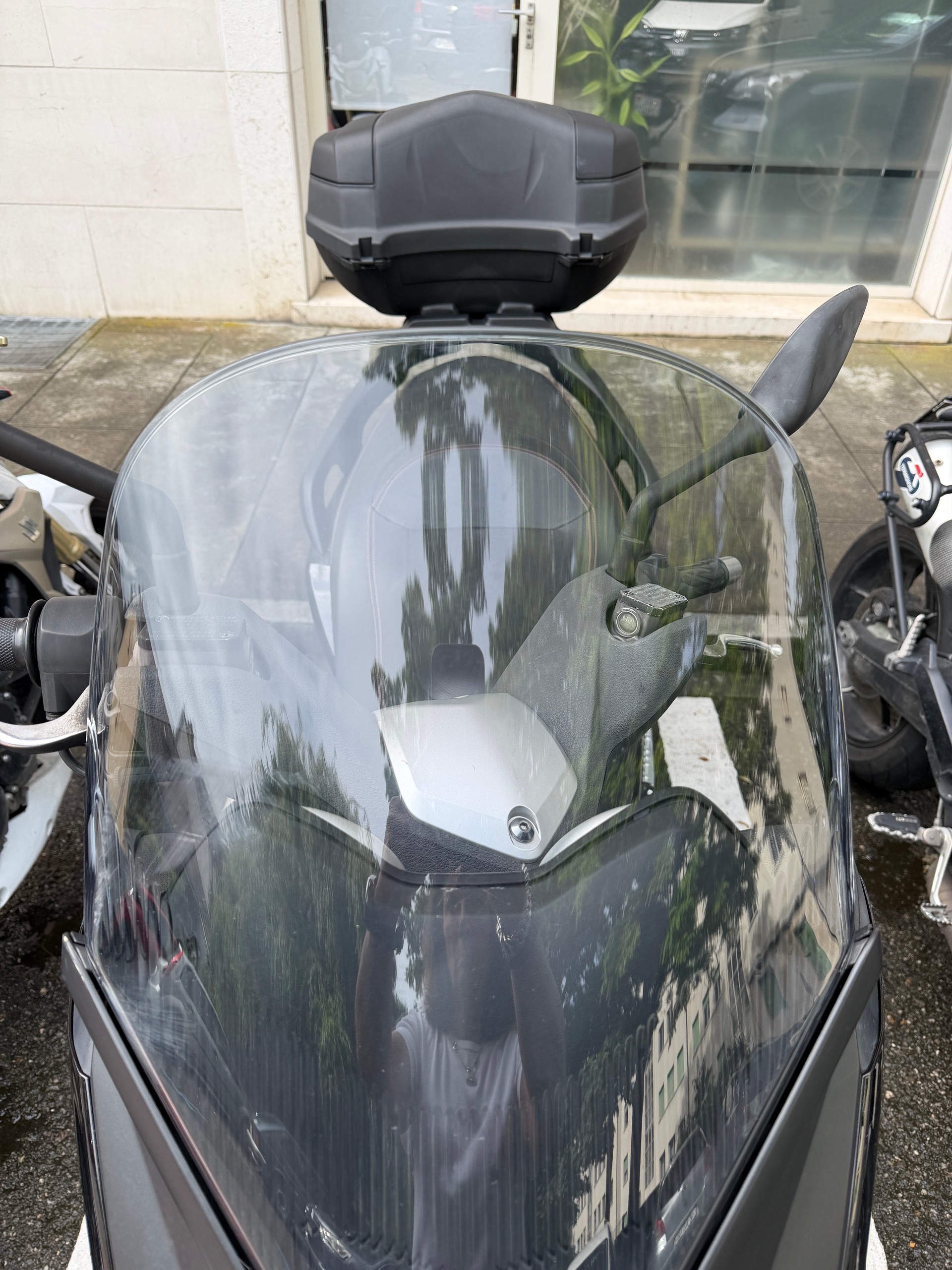 YAMAHA X-MaxYP 250 RA ABS-image-3