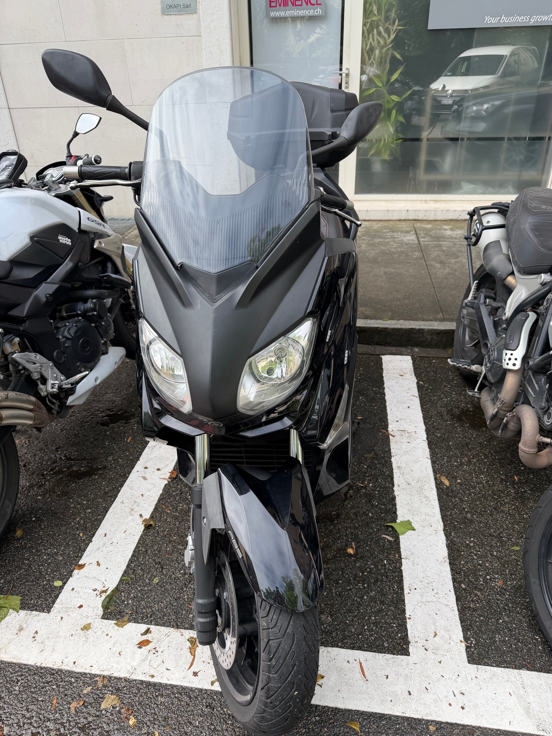 YAMAHA X-MaxYP 250 RA ABS-image-0