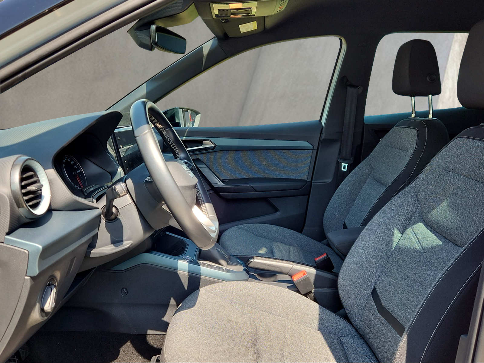 SEAT Arona 1.0 TSI Eco Hola Xperience-image-8