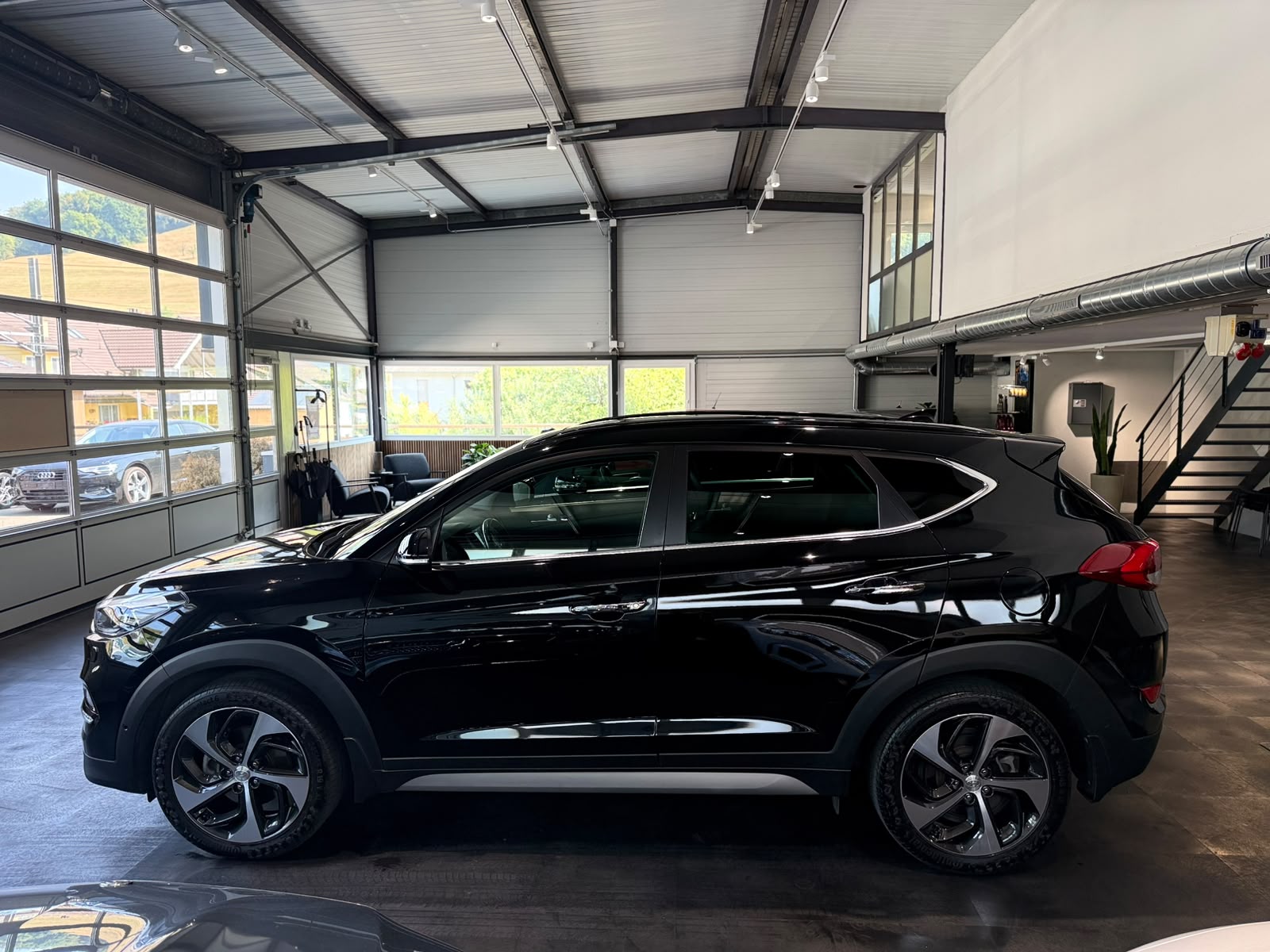 HYUNDAI Tucson 2.0 CRDI Vertex 4WD Automatic-showroom-element-1