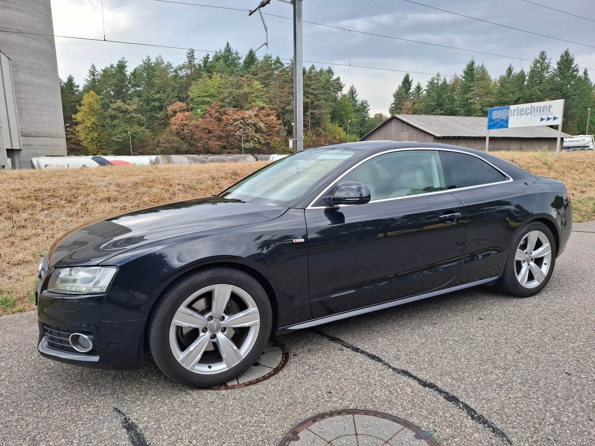 AUDI A5 Coupé 2.7 TDI multitronic-showroom-element-1