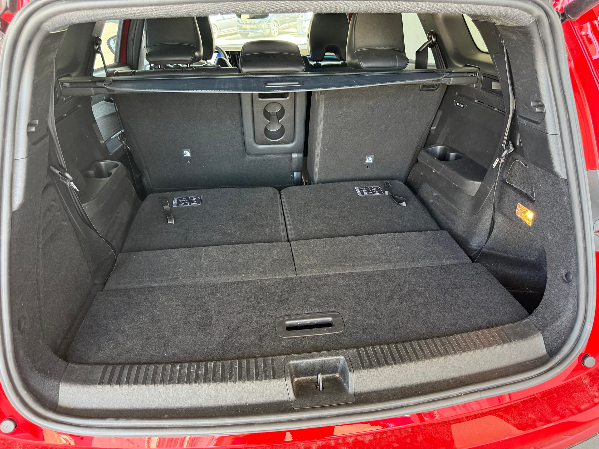 RENAULT Espace 1.2 E-Tech 200 Techno 7-Sitze-image-5