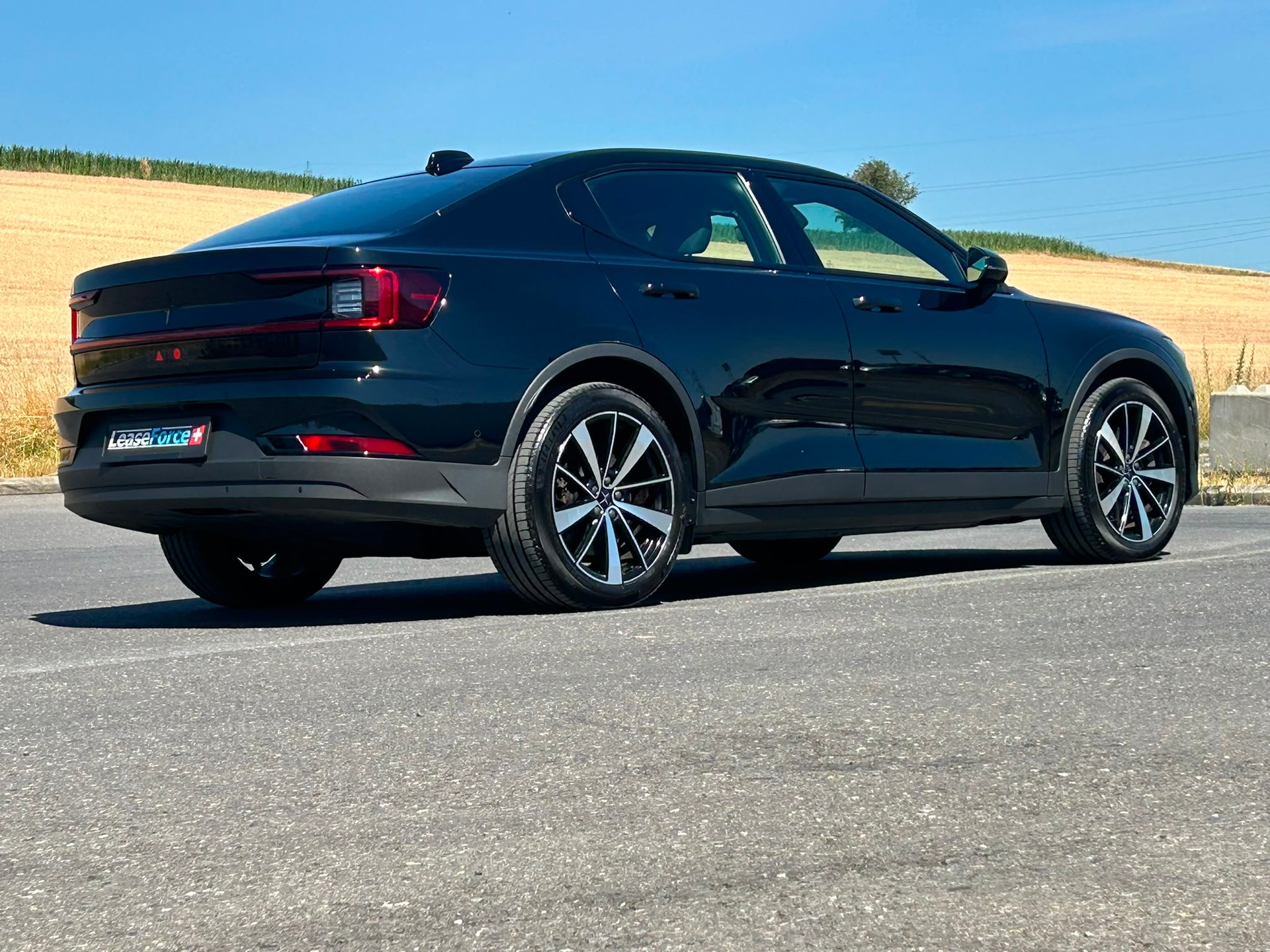 POLESTAR Polestar 2 Long Range Dual 78 kWh MY23-image-4