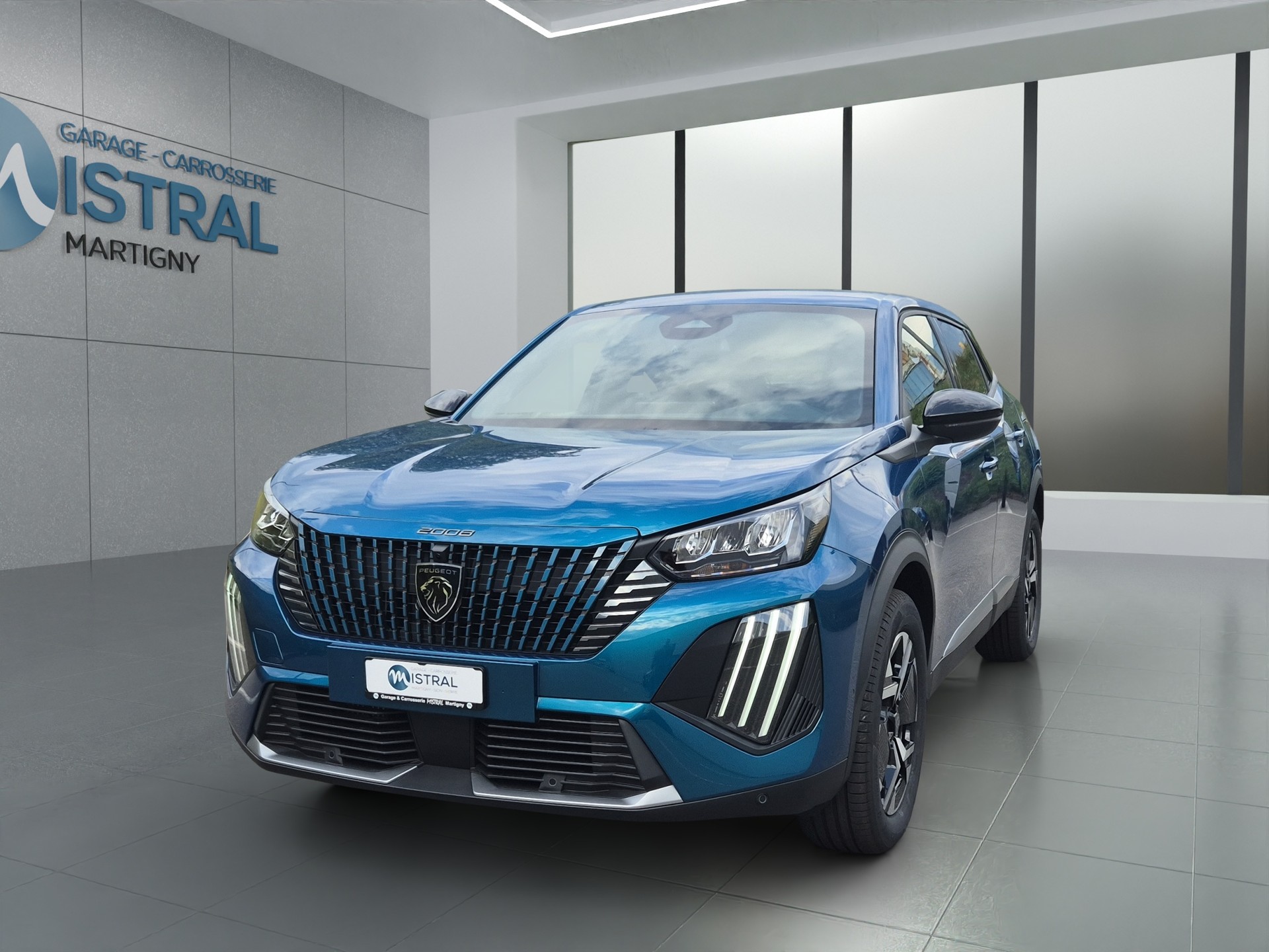 PEUGEOT 2008 1.2 Hybrid Allure-showroom-element-1