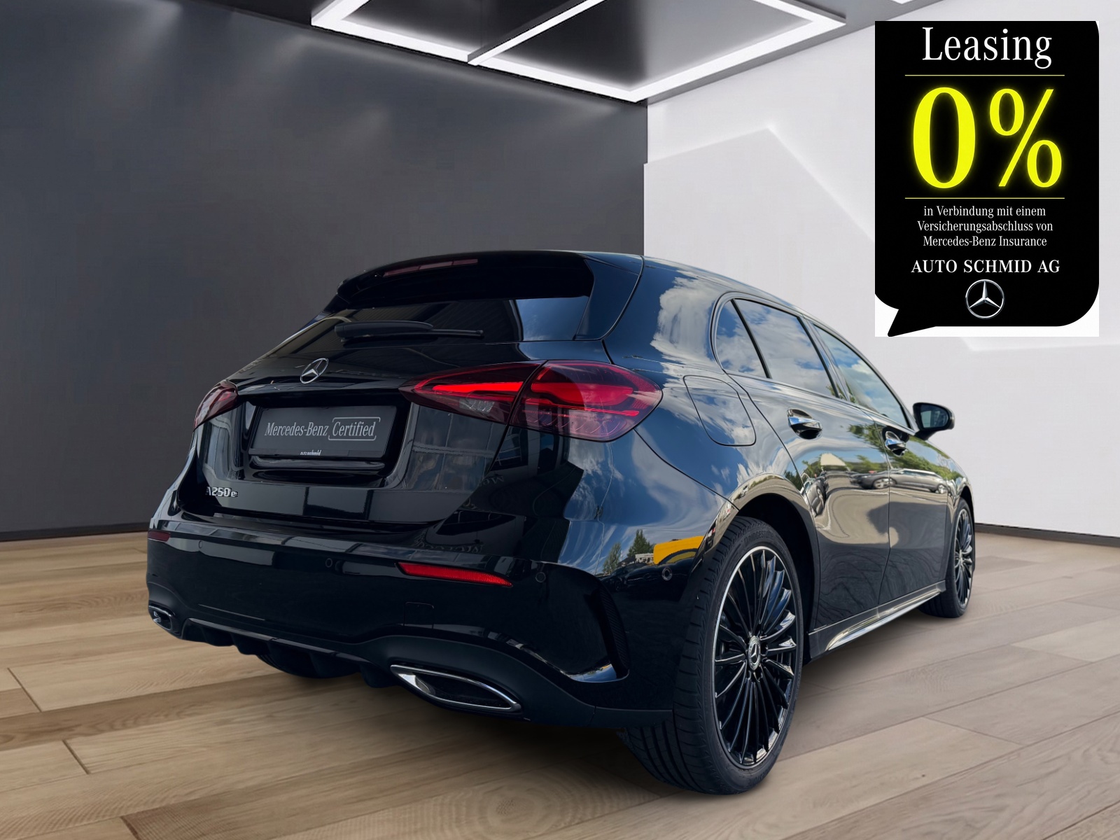 MERCEDES-BENZ A 250 e AMG Line EQ Star 8G-DCT-showroom-element-1