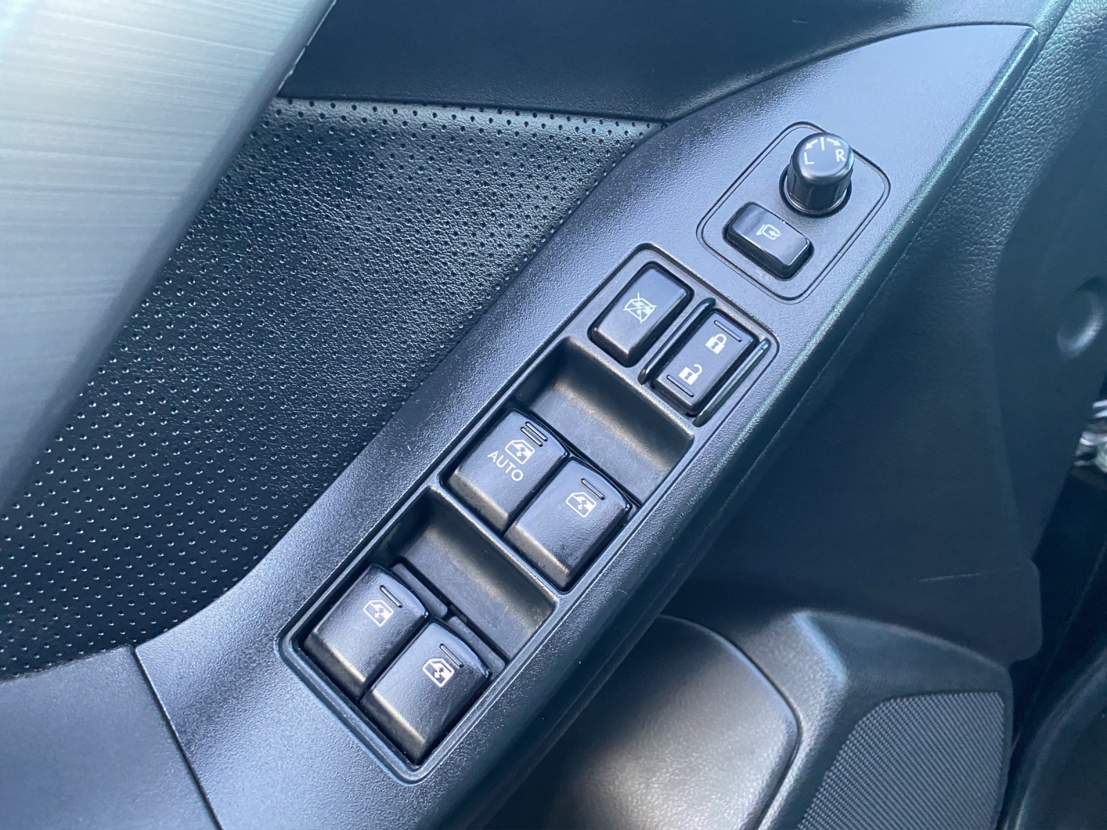 SUBARU Forester 2.0XT Luxury Lineartronic Vollausstattung – 241 PS sch ab 4x4 Allrad – Frisch ab MFK & Service –-image-14