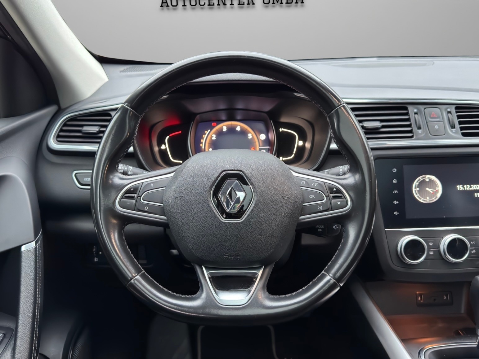 RENAULT Kadjar 1.3 16V Turbo Intens EDC-image-9