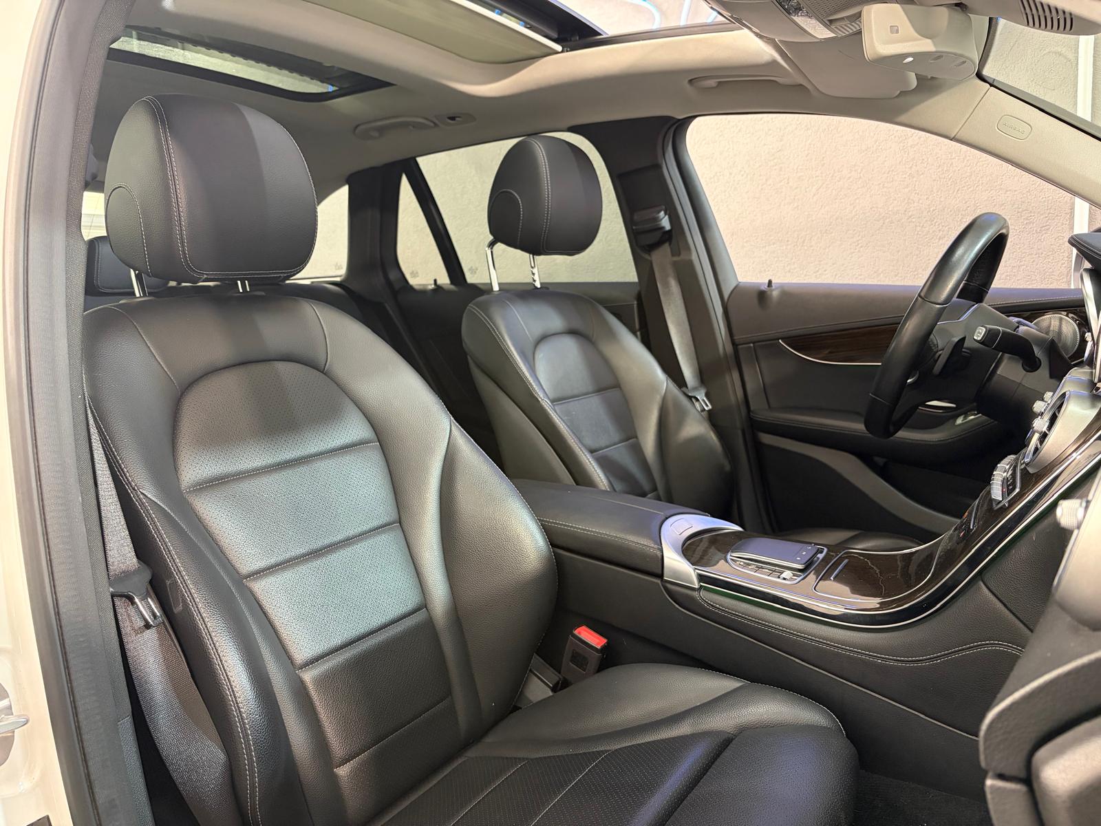 MERCEDES-BENZ GLC 200 AMG Line 4Matic 9G-Tronic - Toit ouvrant-image-14