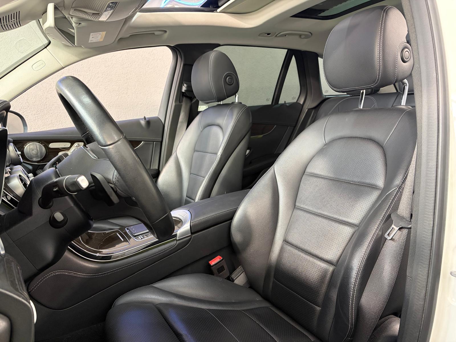 MERCEDES-BENZ GLC 200 AMG Line 4Matic 9G-Tronic - Toit ouvrant-image-10