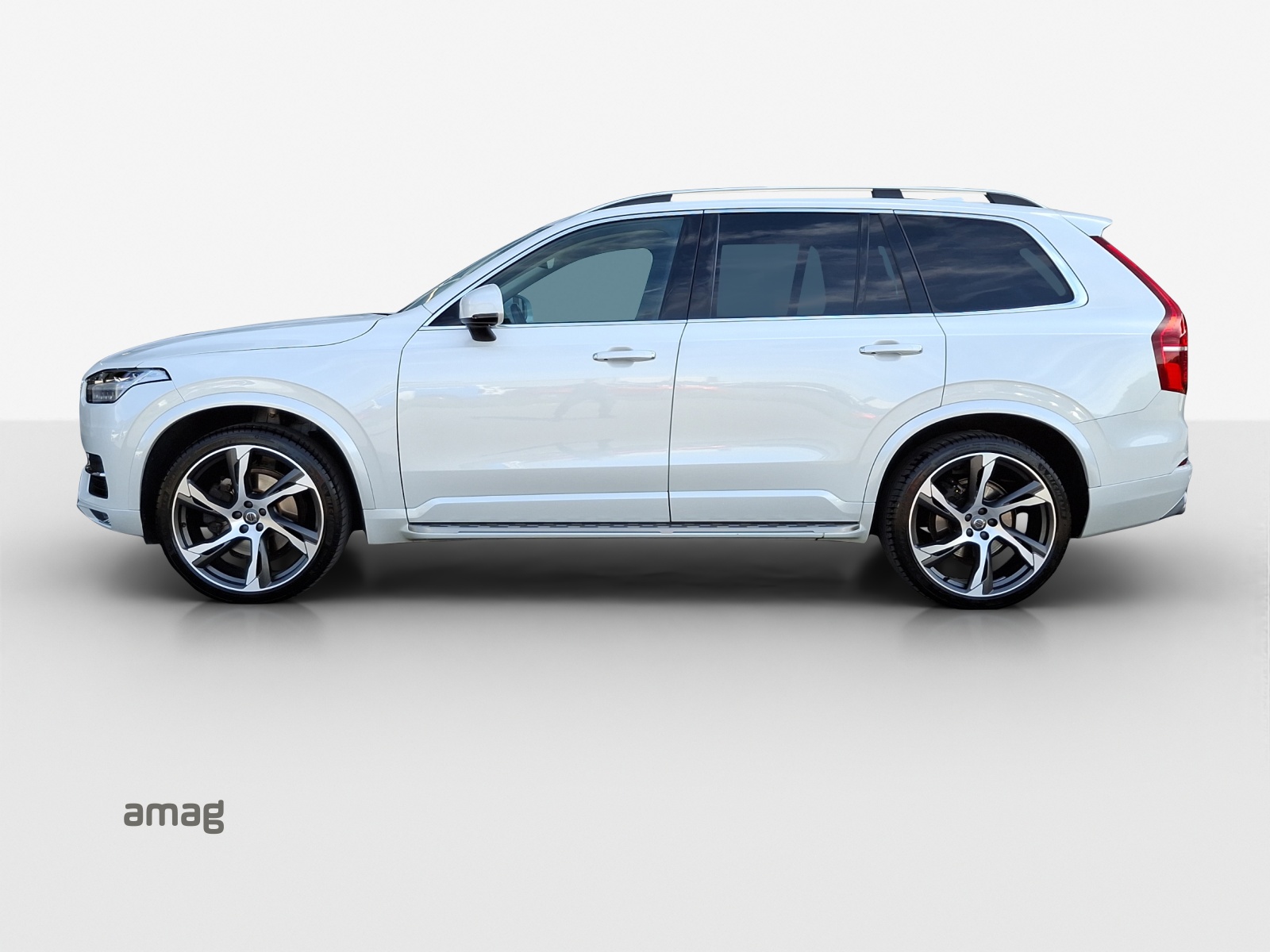 VOLVO XC90 T6 AWD Momentum Geartronic-showroom-element-1