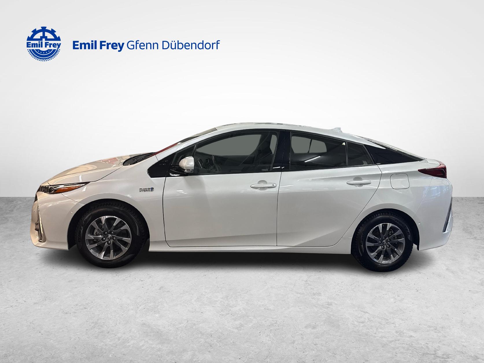 TOYOTA Prius 1.8 VVTi HSD Plug-In Premium-showroom-element-1
