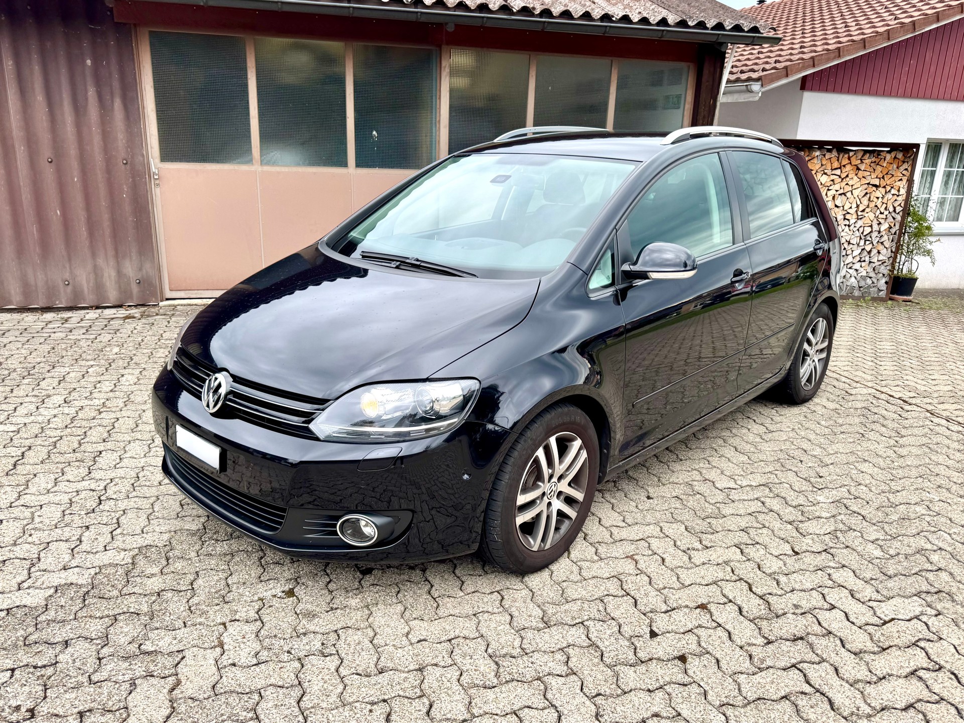 VW Golf Plus 1.2 TSI Team DSG-showroom-element-1