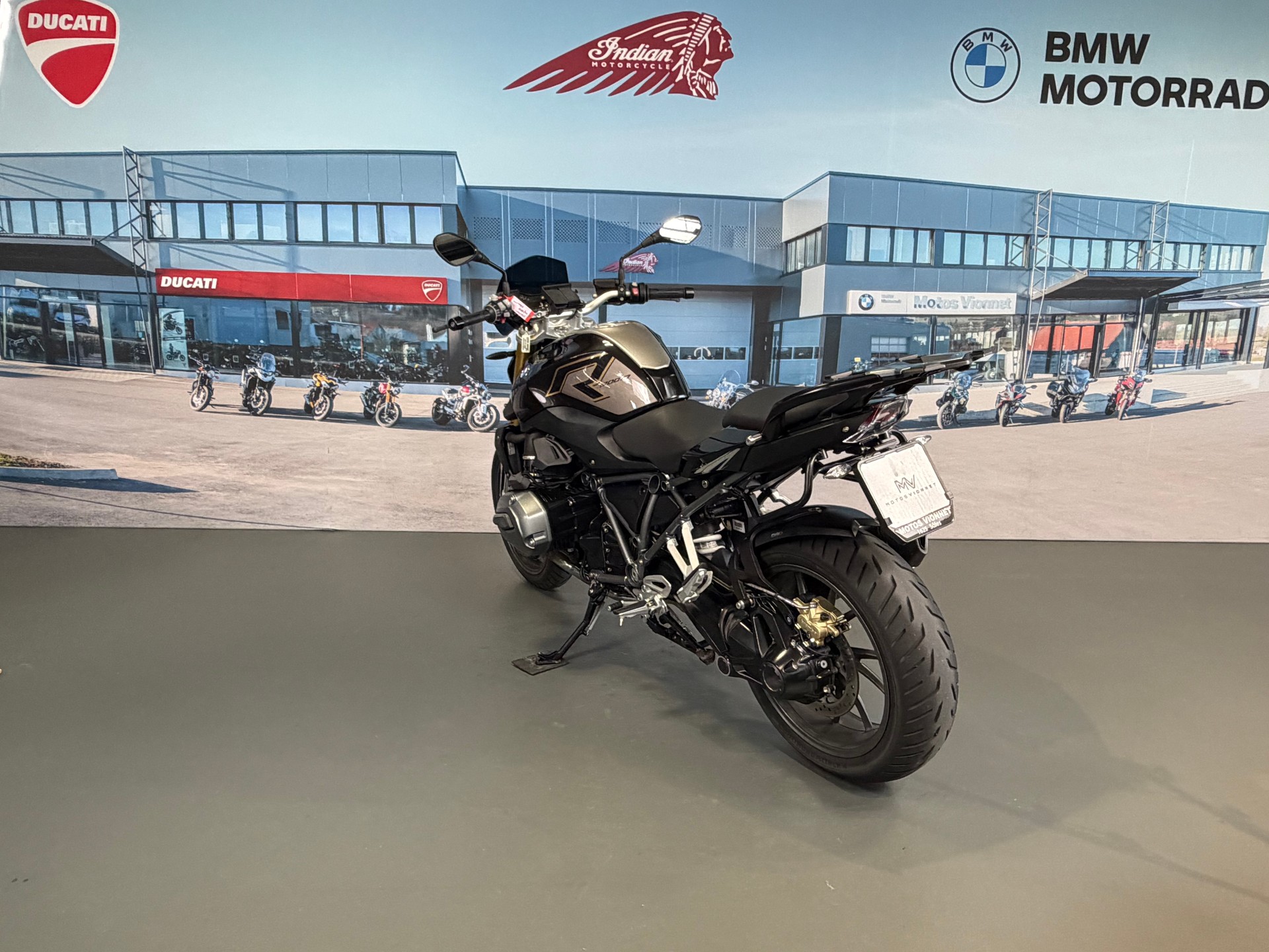BMW R 1200 R ABS-image-4