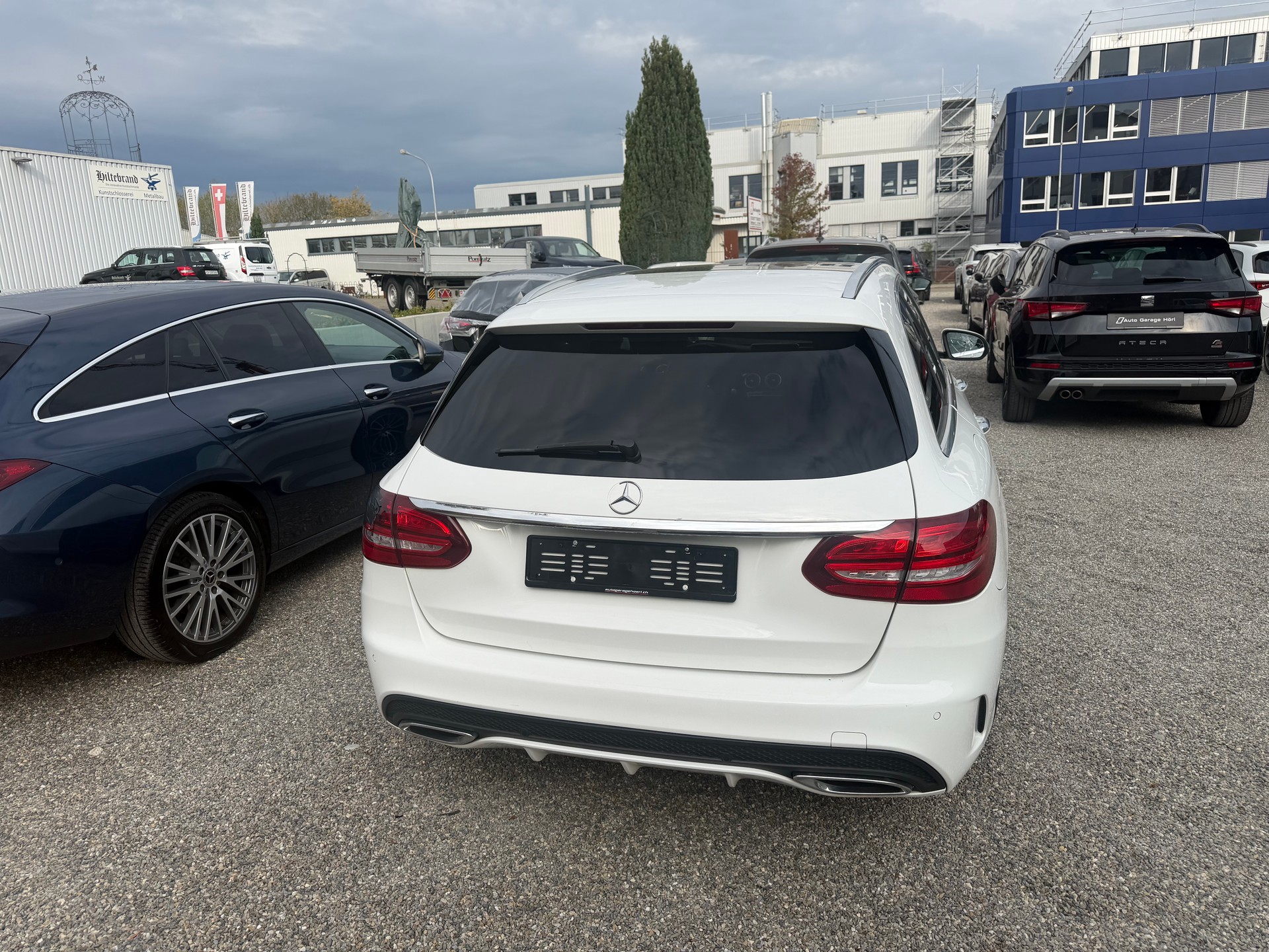 MERCEDES-BENZ C 250 BlueTEC AMG Line 4Matic 7G-Tronic Pano Burmester 360-image-13