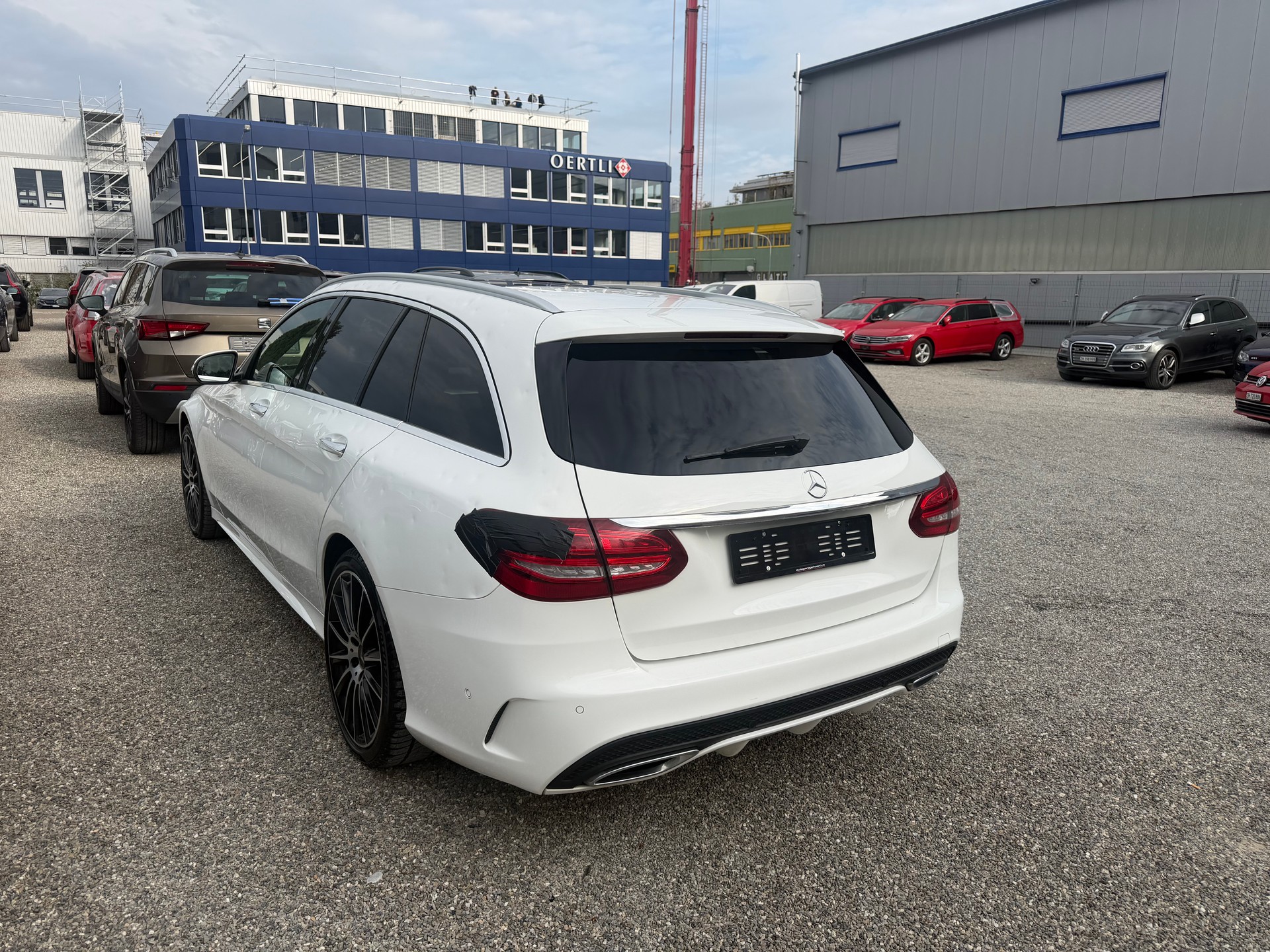 MERCEDES-BENZ C 250 BlueTEC AMG Line 4Matic 7G-Tronic Pano Burmester 360-image-12