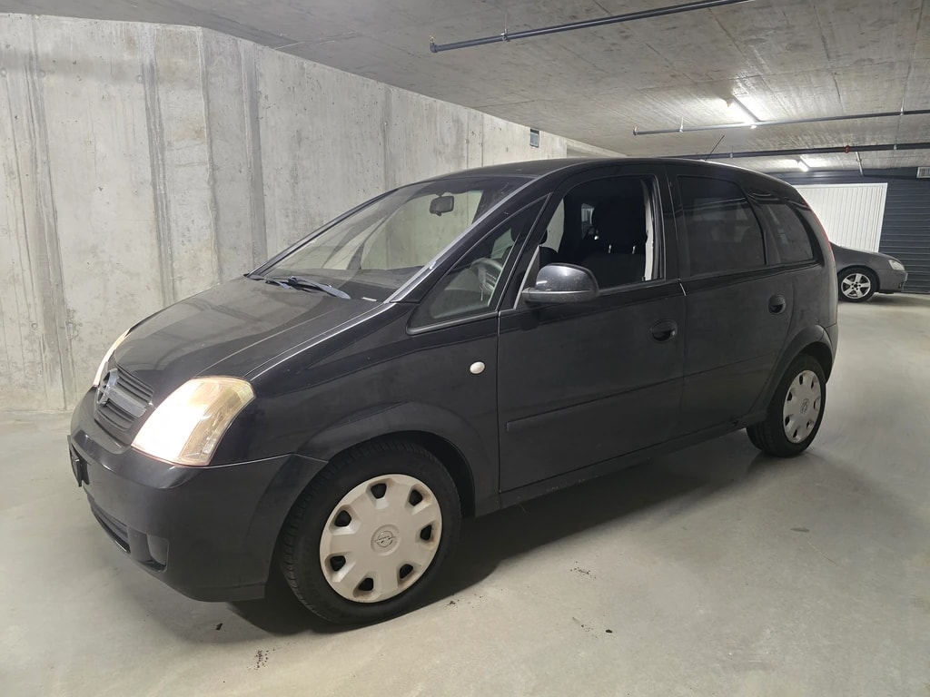 OPEL Meriva 1.8i 16V Cosmo