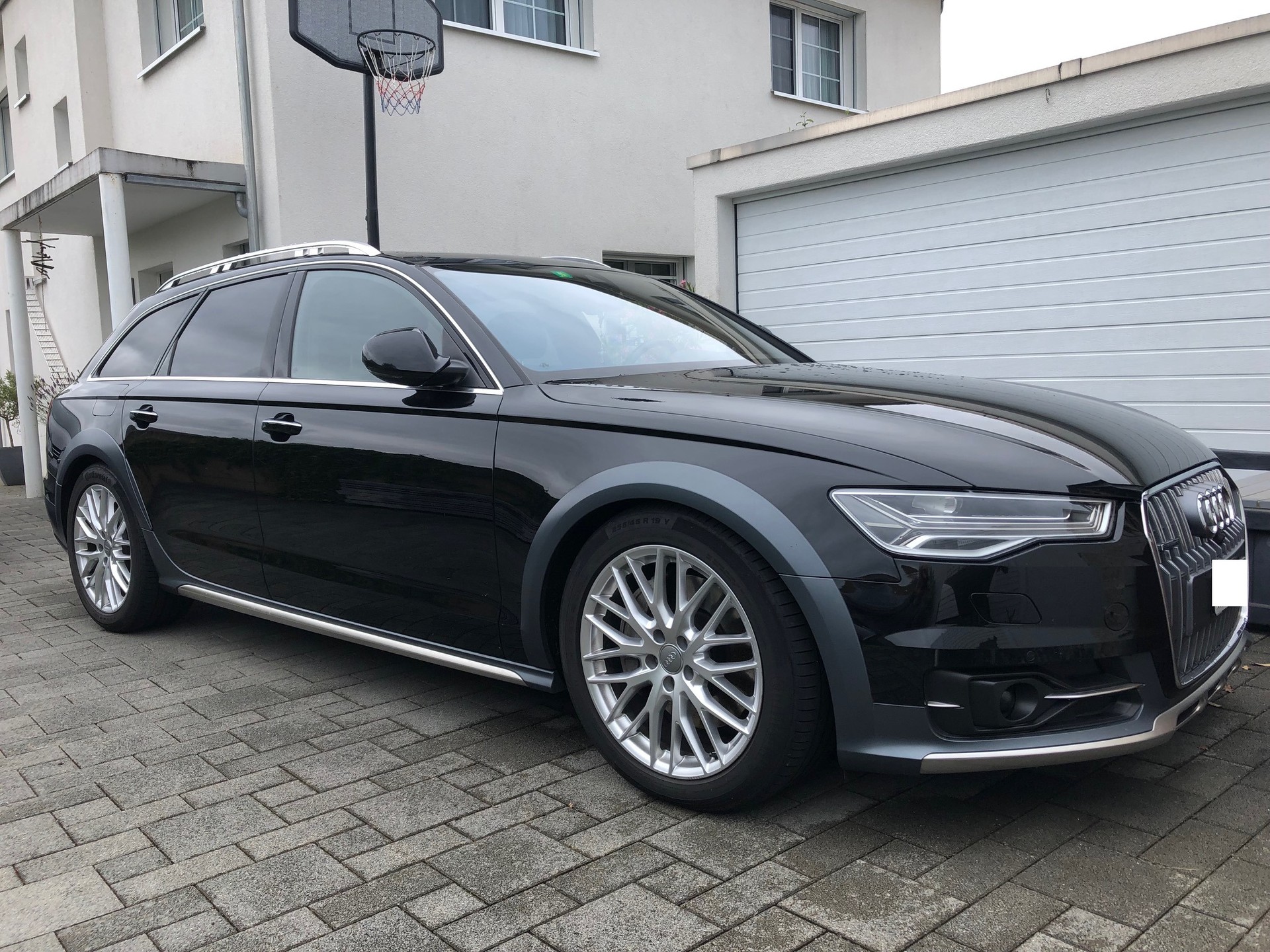 AUDI 3.0 V6 TDI 320 quattro