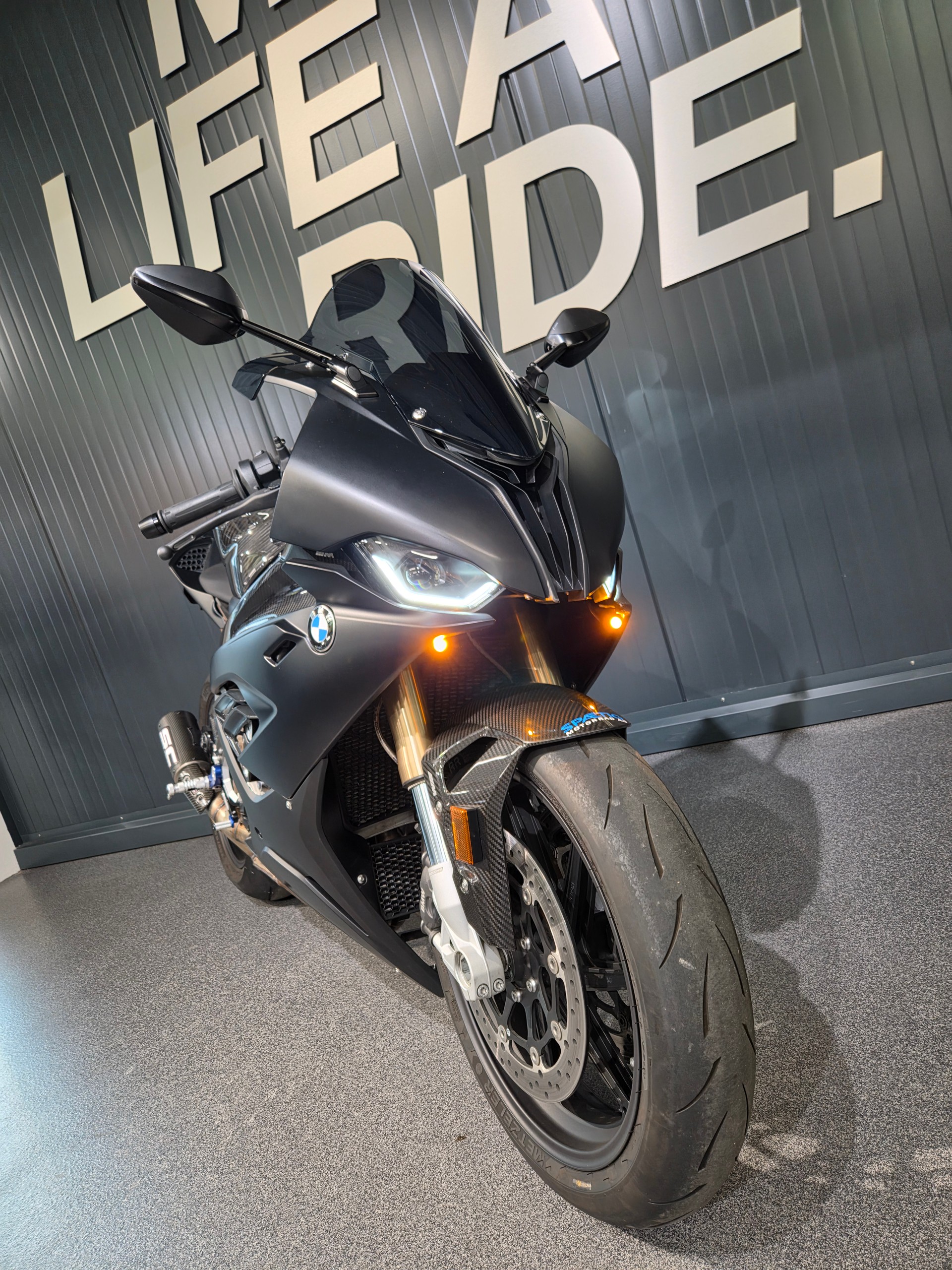 BMW S 1000 RR-image-5