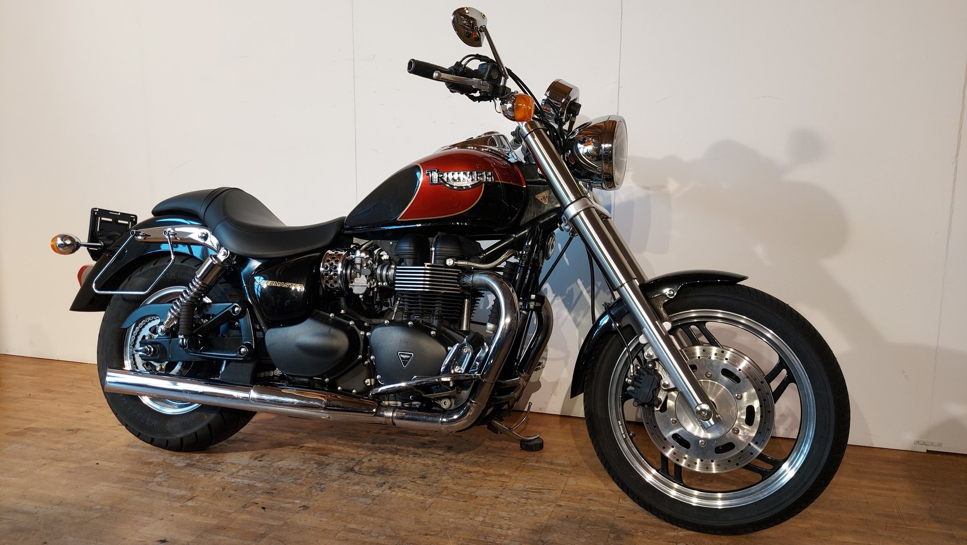 TRIUMPH Speedmaster 900-image-2