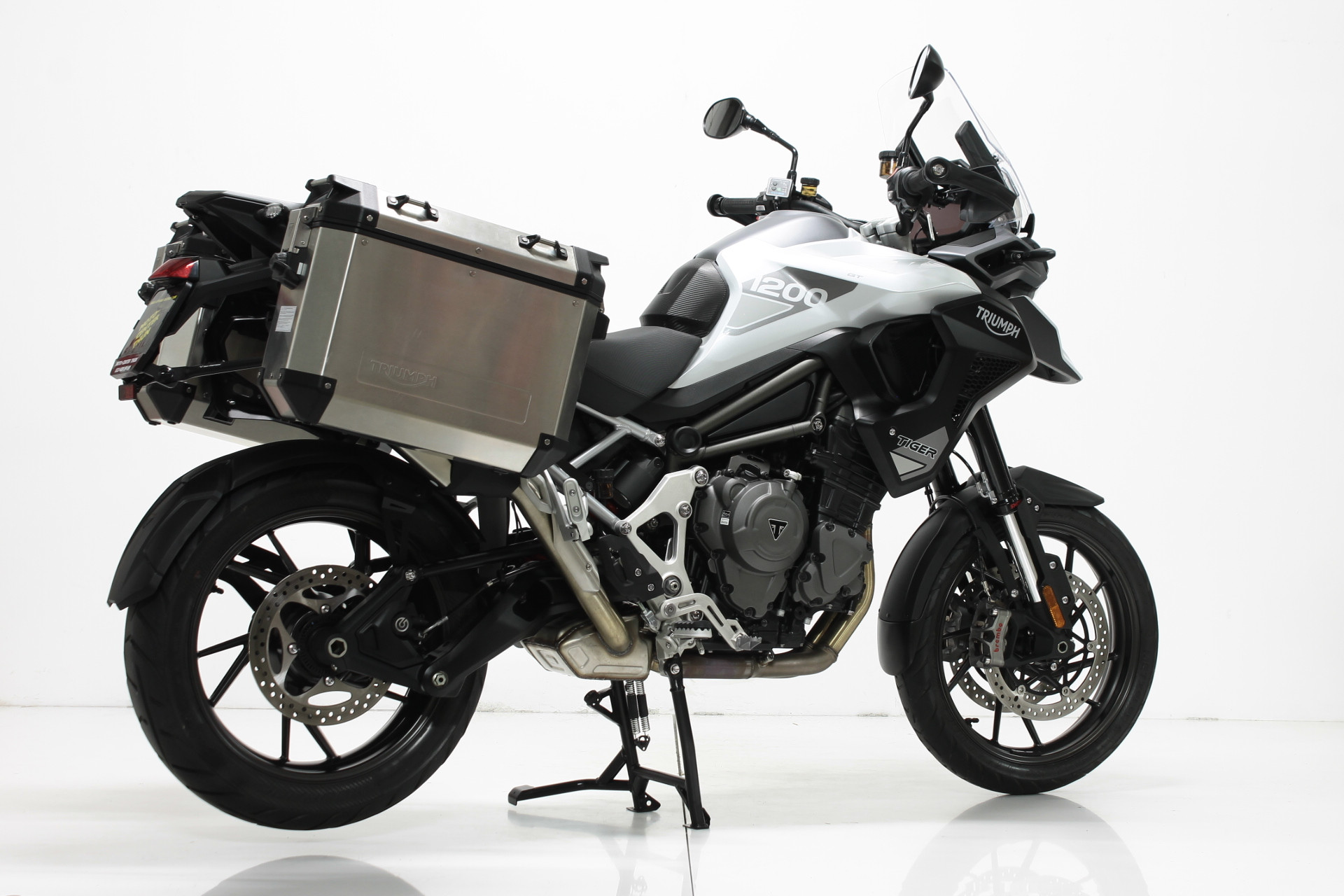 TRIUMPH Tiger 1200 GT-image-2