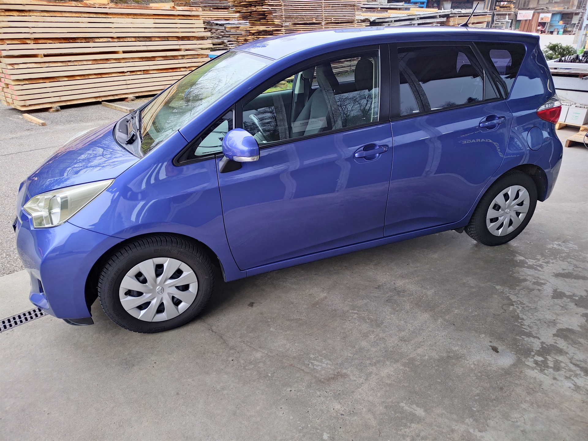TOYOTA Verso-S 1.33 Linea Luna-image-2