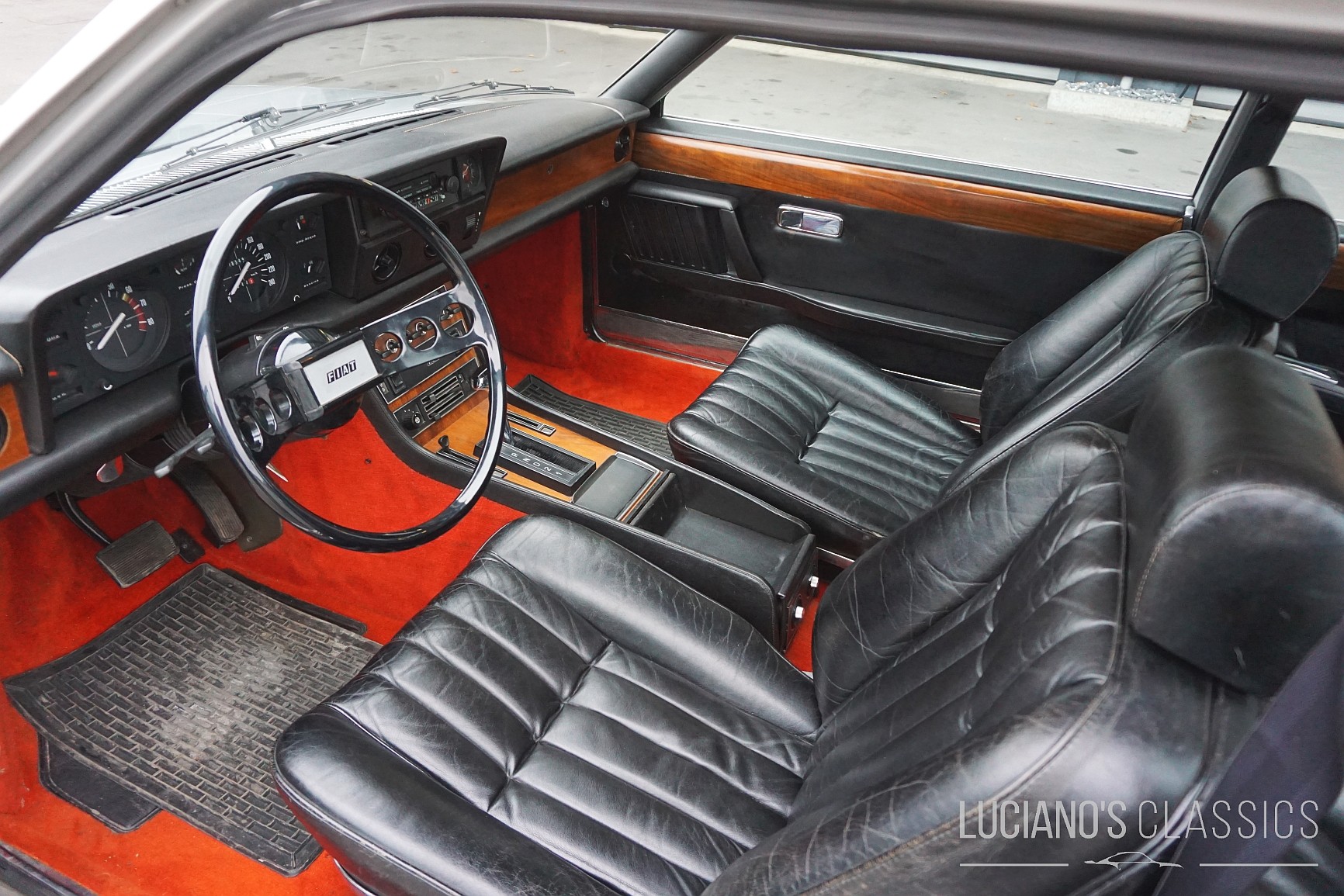 FIAT 130 Coupé-image-10