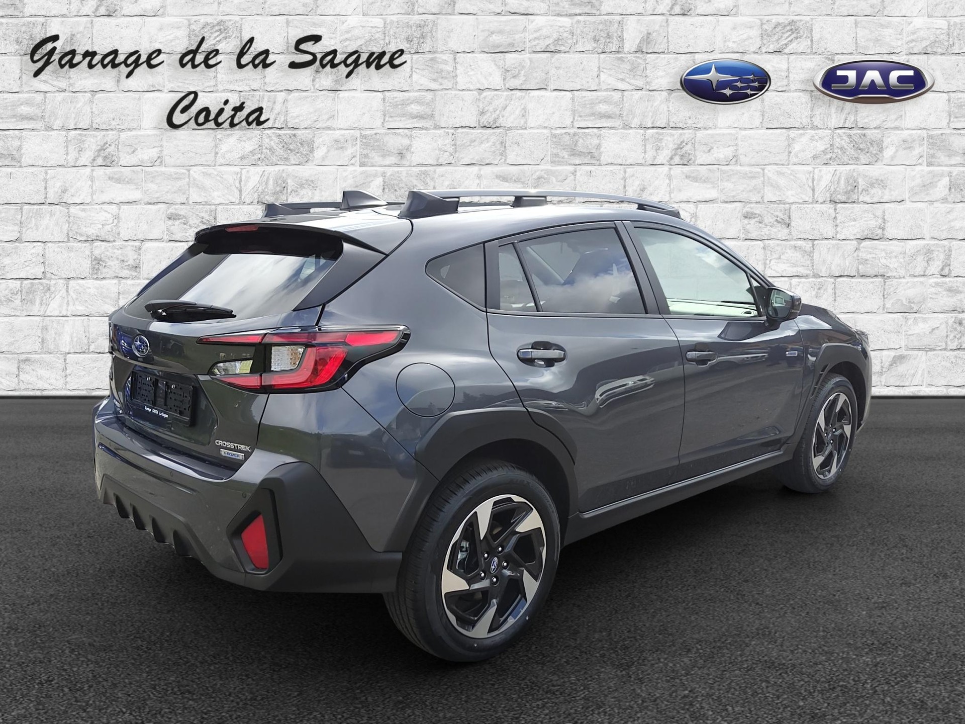 SUBARU Crosstrek 2.0i e-Boxer Swiss Plus-image-6