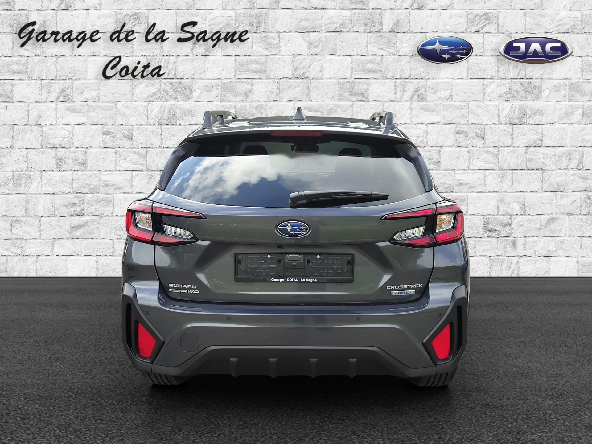 SUBARU Crosstrek 2.0i e-Boxer Swiss Plus-image-5