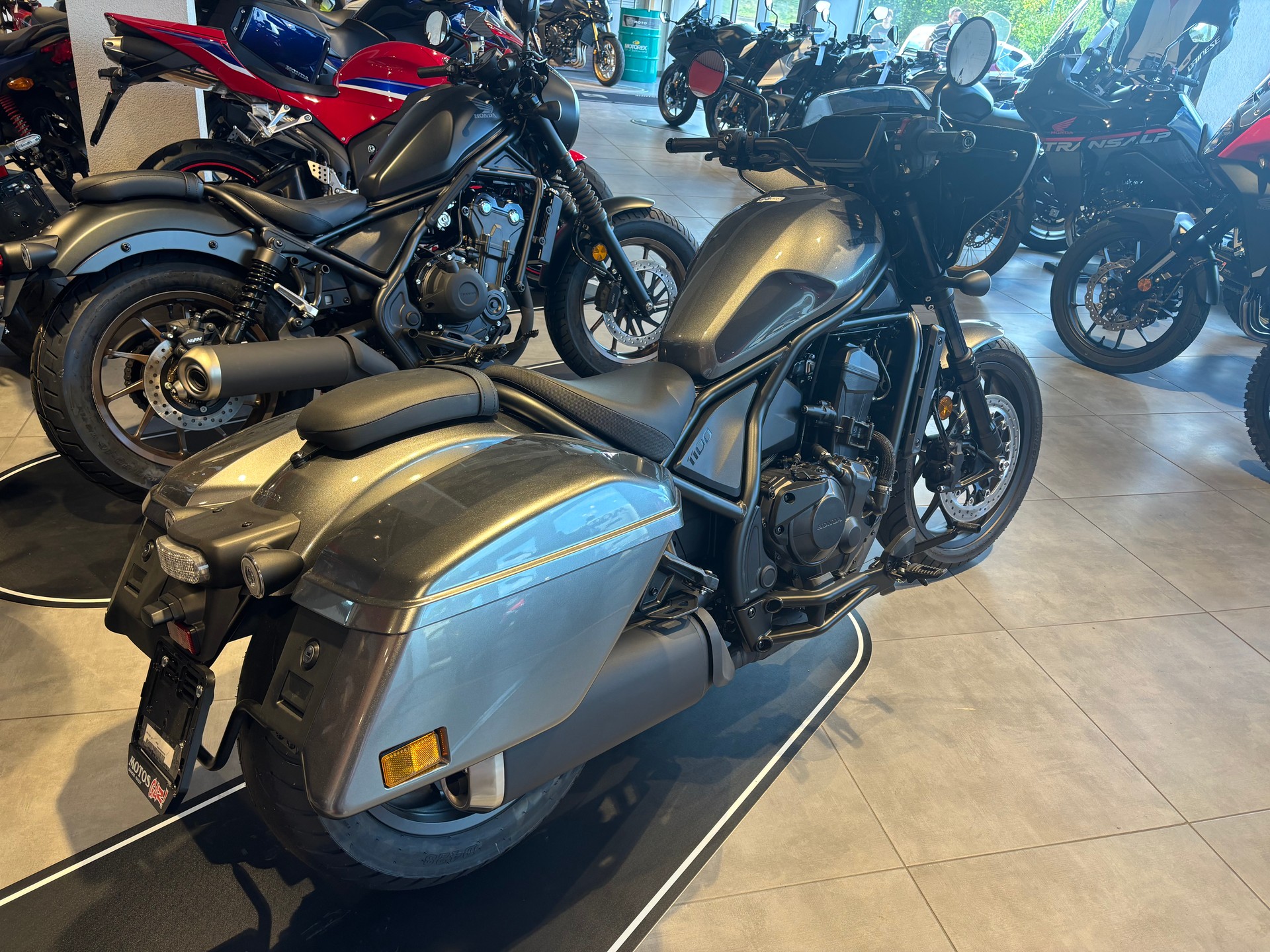 HONDA CMX 1100 Rebel T-image-4