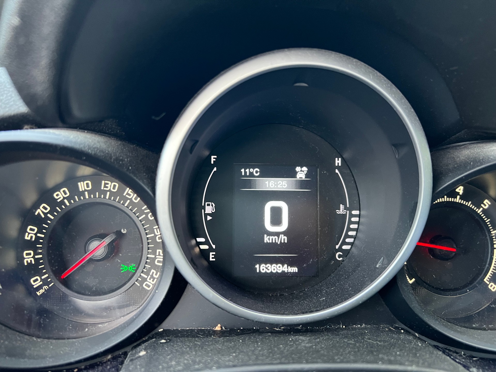 FIAT 500X 1.4T Lounge-image-8