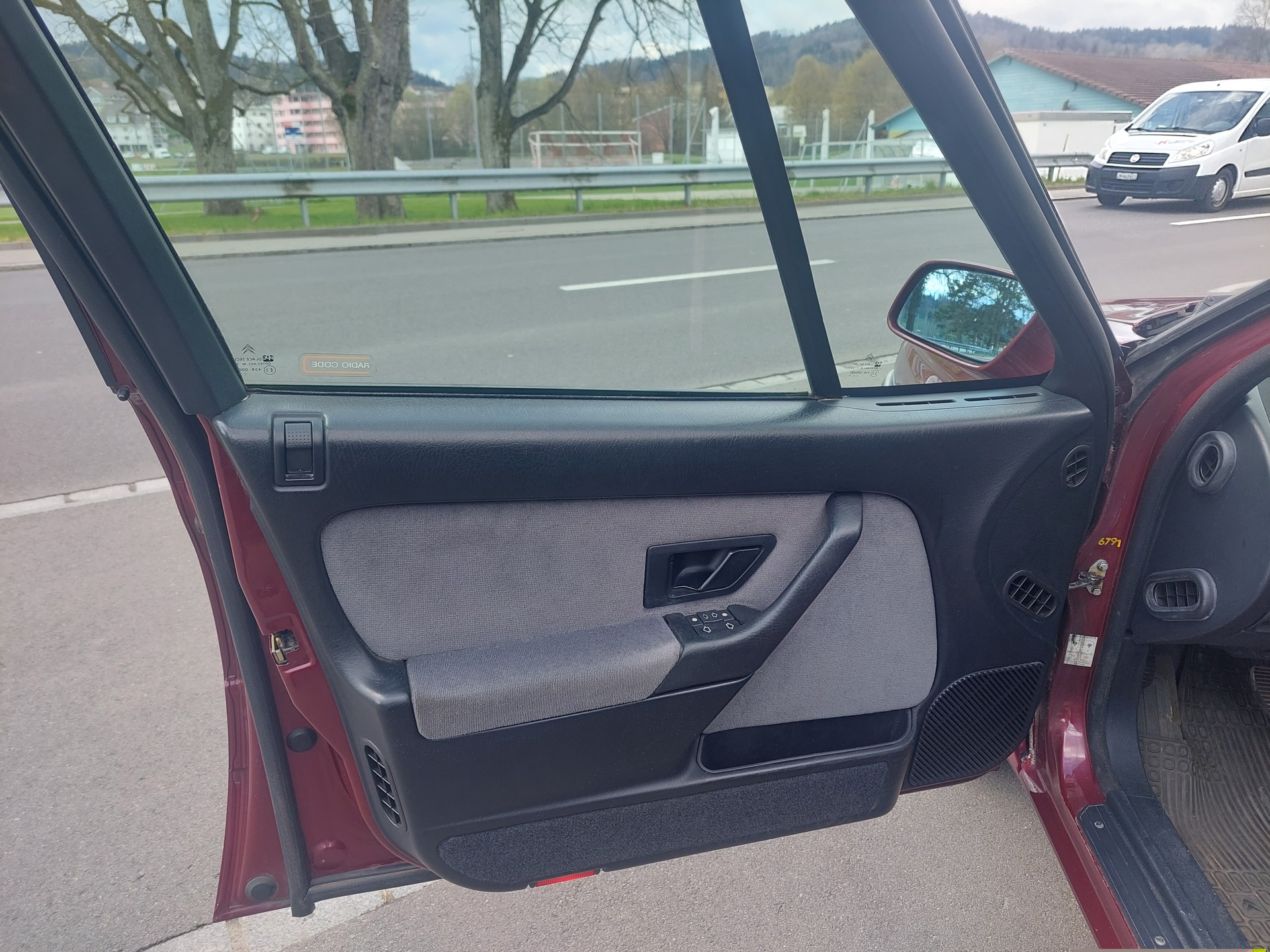 CITROEN XM Berline 3.0 V6 VSX-image-10