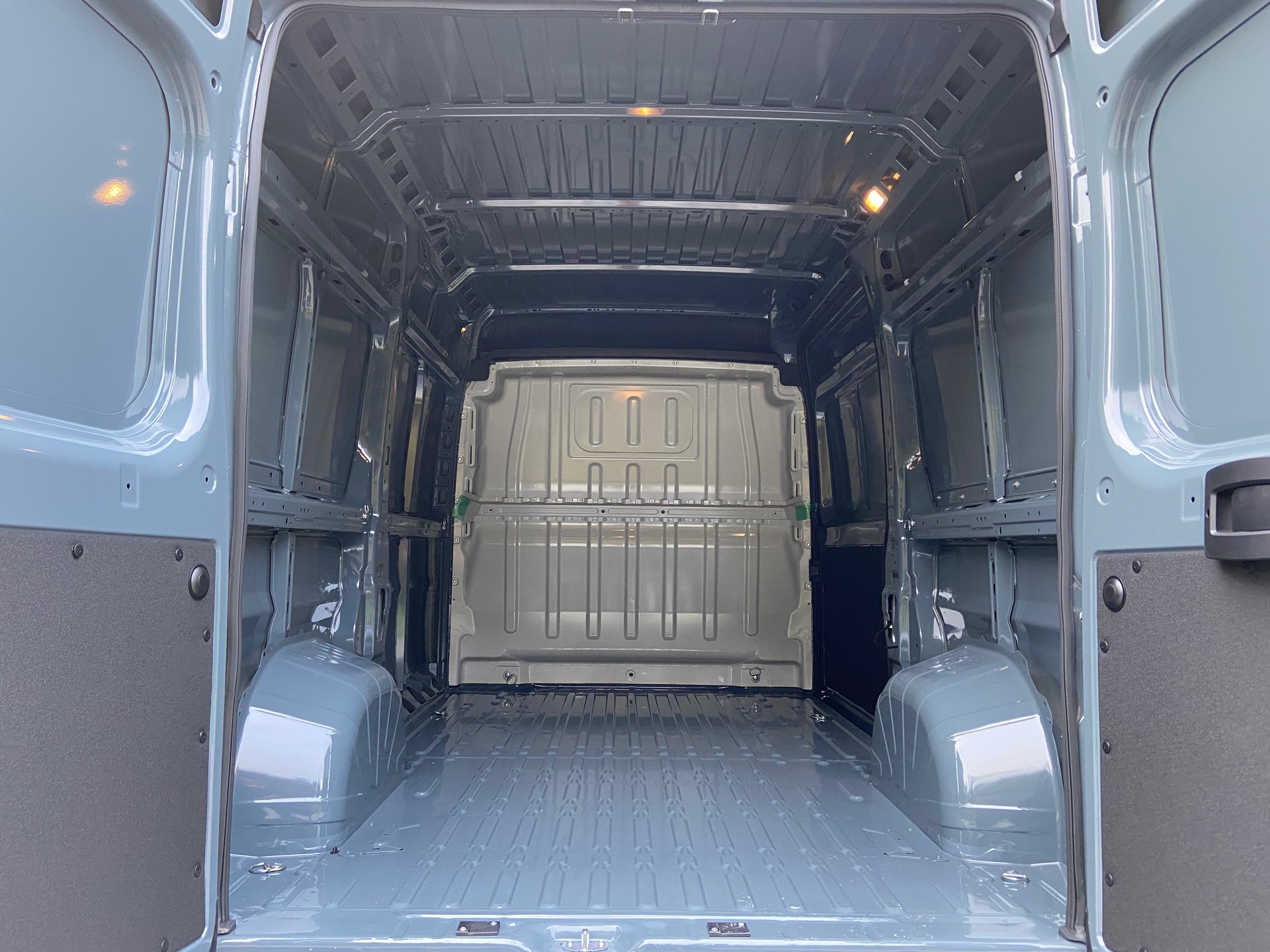 OPEL Movano 2.2 d 3,5t L2H2 Automat-image-6