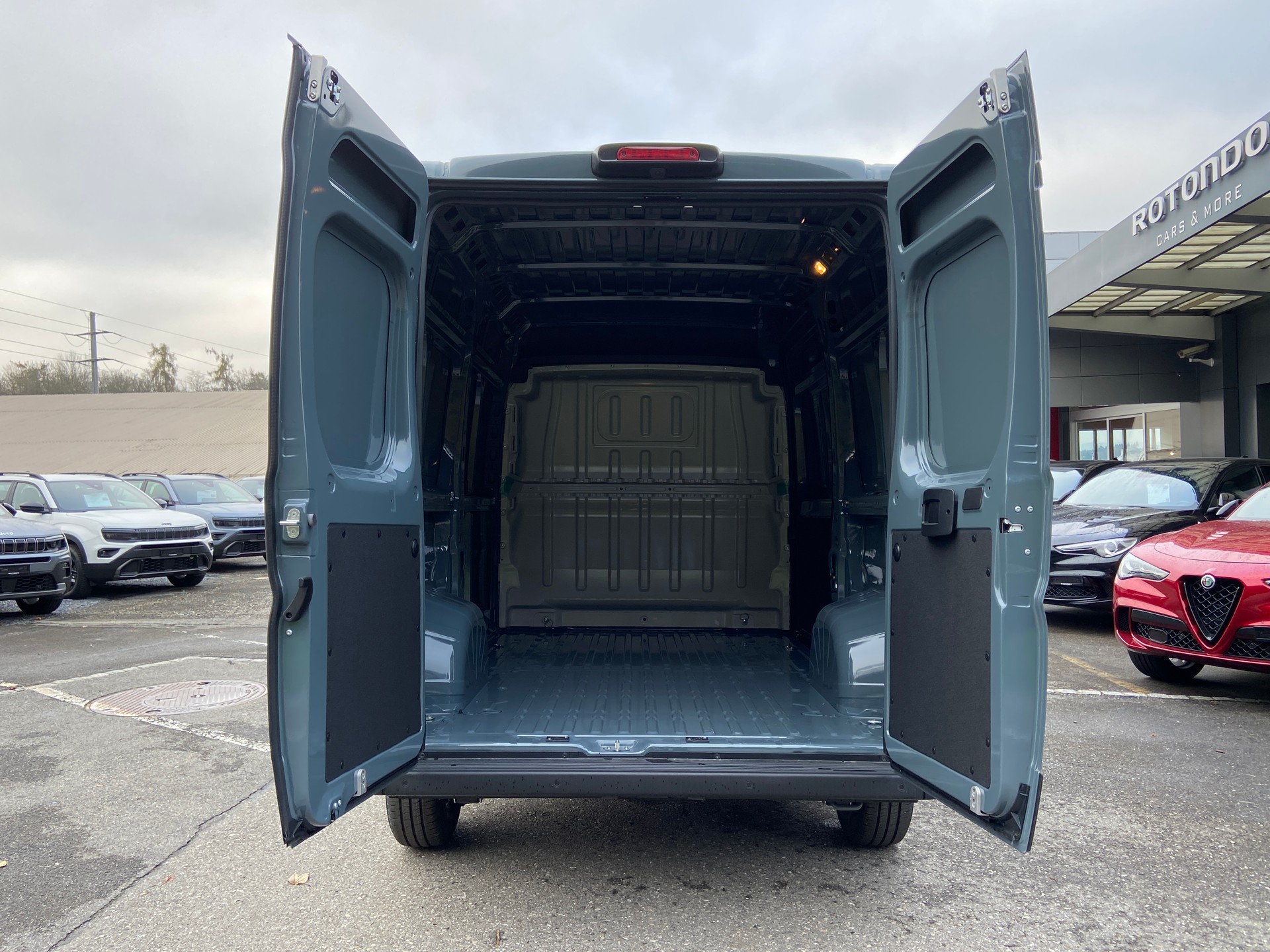 OPEL Movano 2.2 d 3,5t L2H2 Automat-image-5