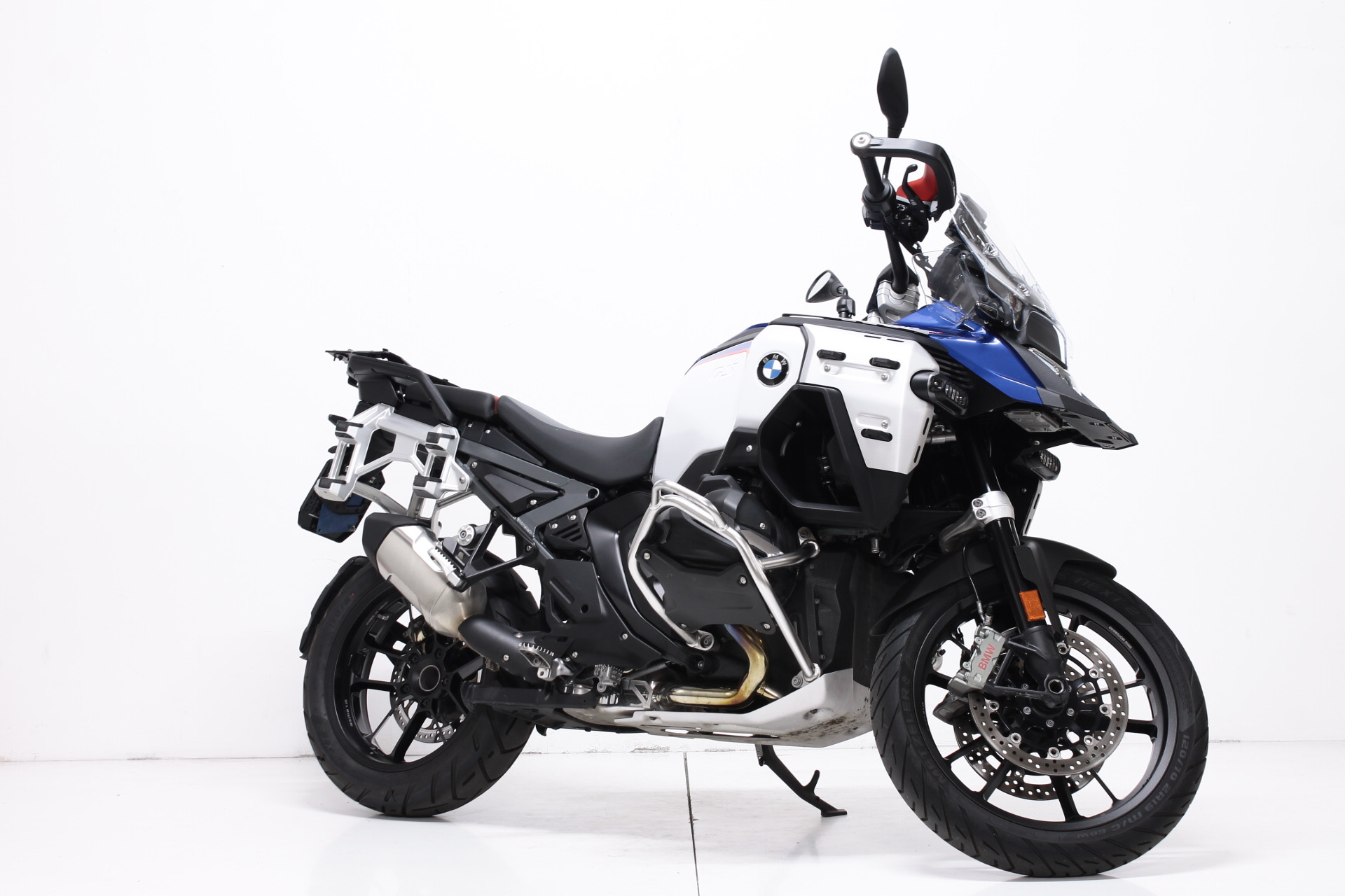 BMW R 1300 GS Adventure-image-0
