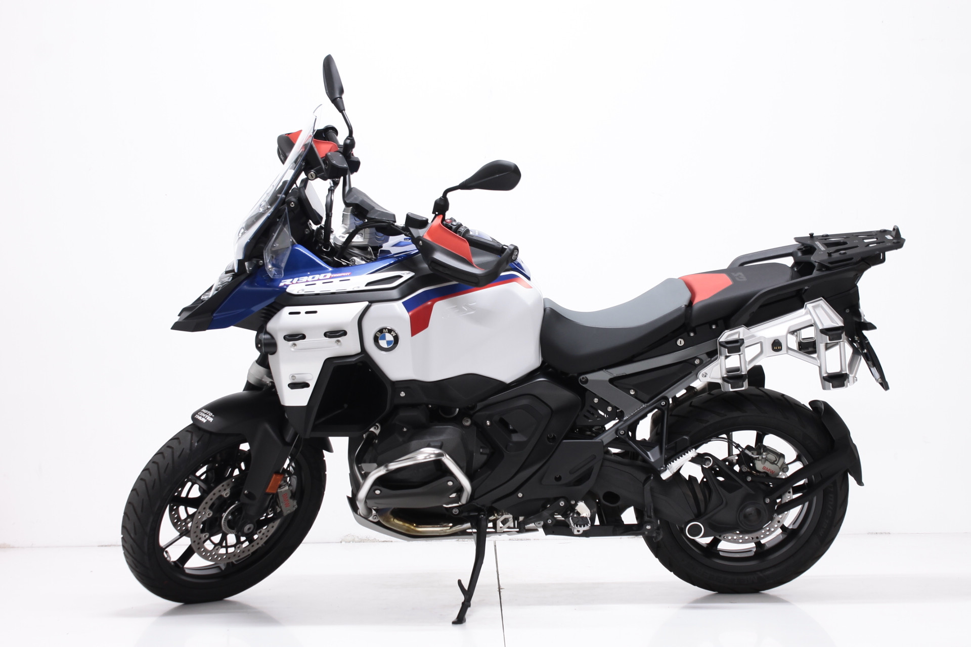 BMW R 1300 GS Adventure-image-3