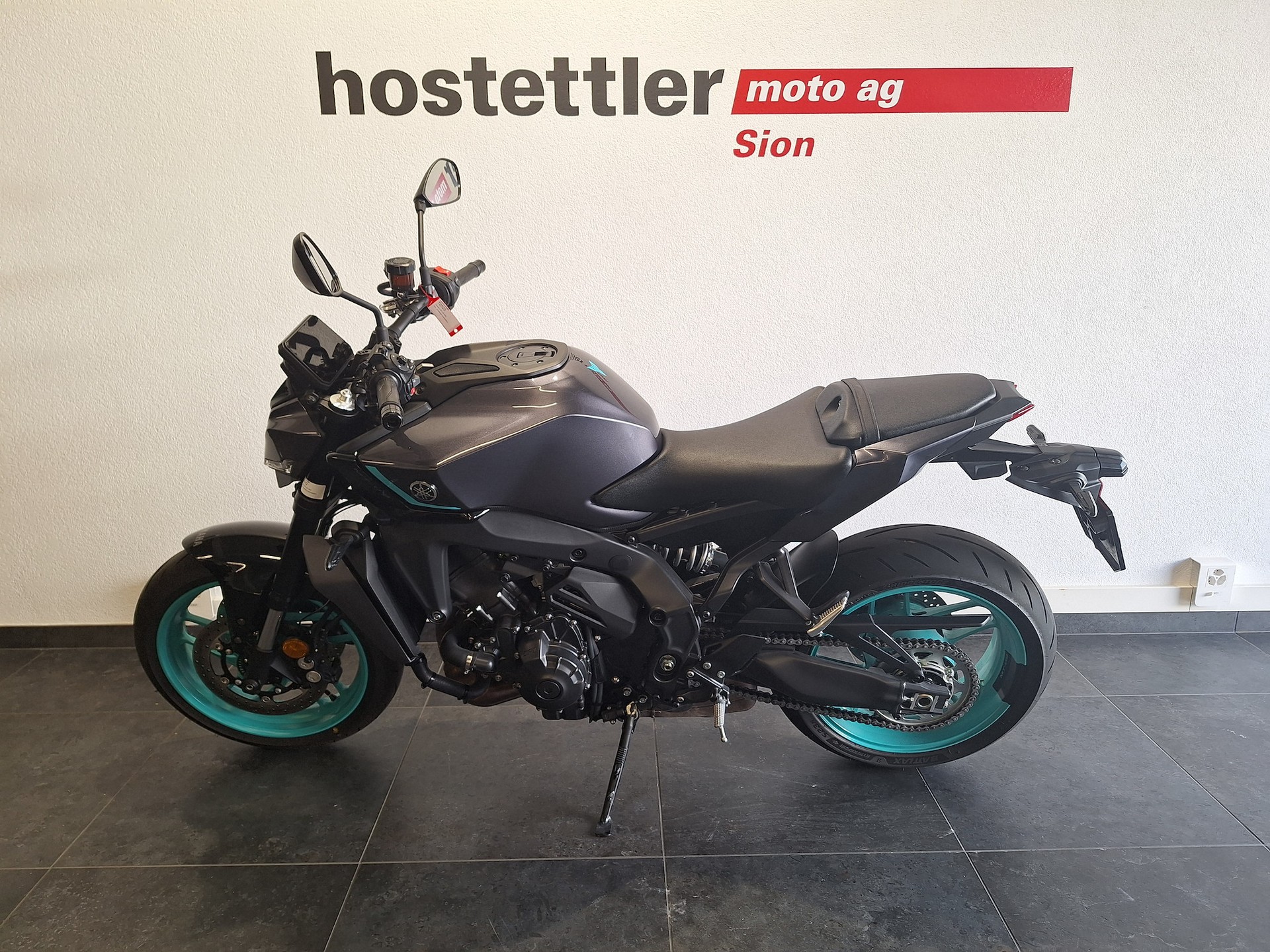 YAMAHA MT-09 Y-AMT-image-1
