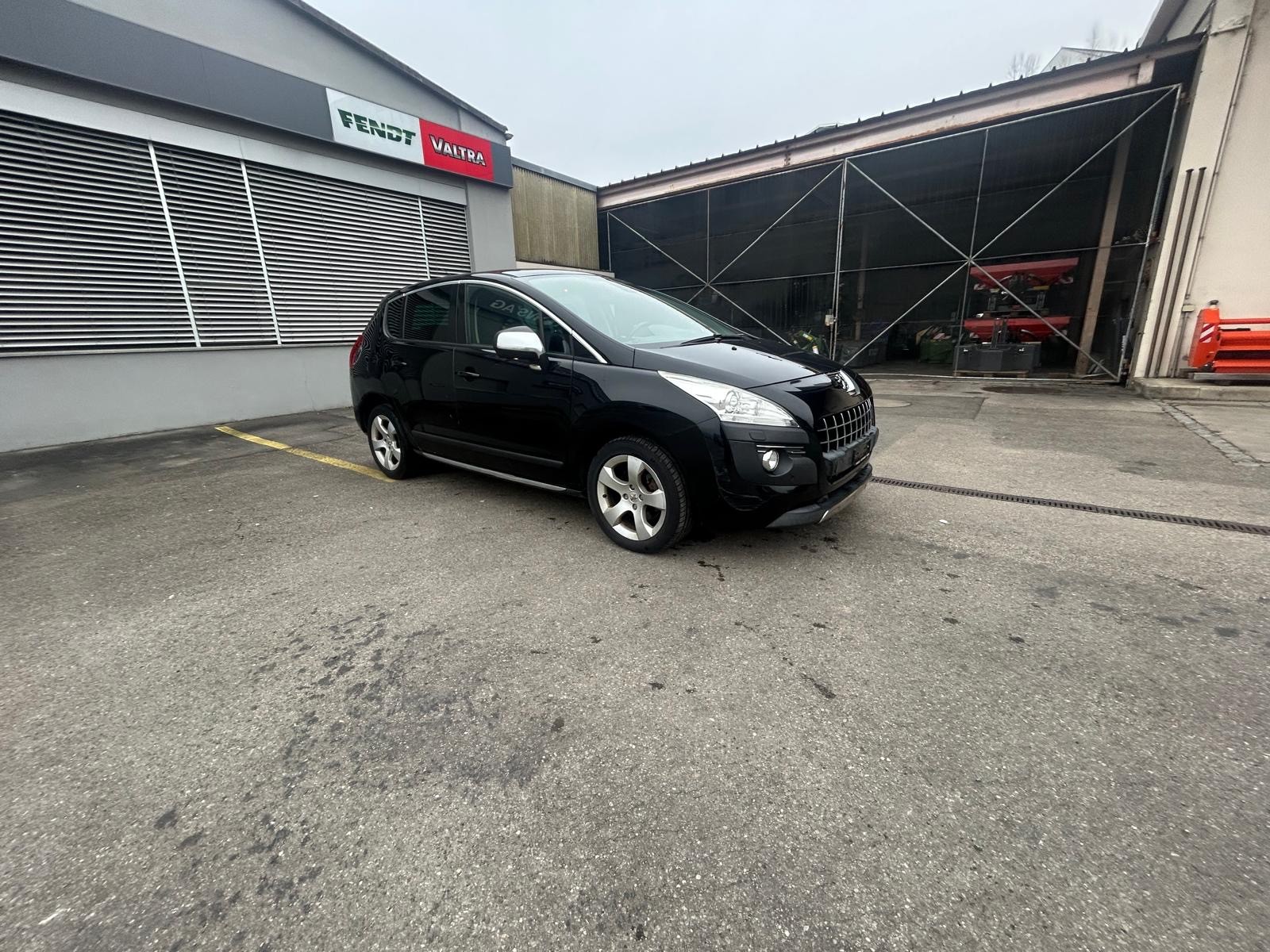 PEUGEOT 3008 1.6 16V T Allure Tiptronic-image-1