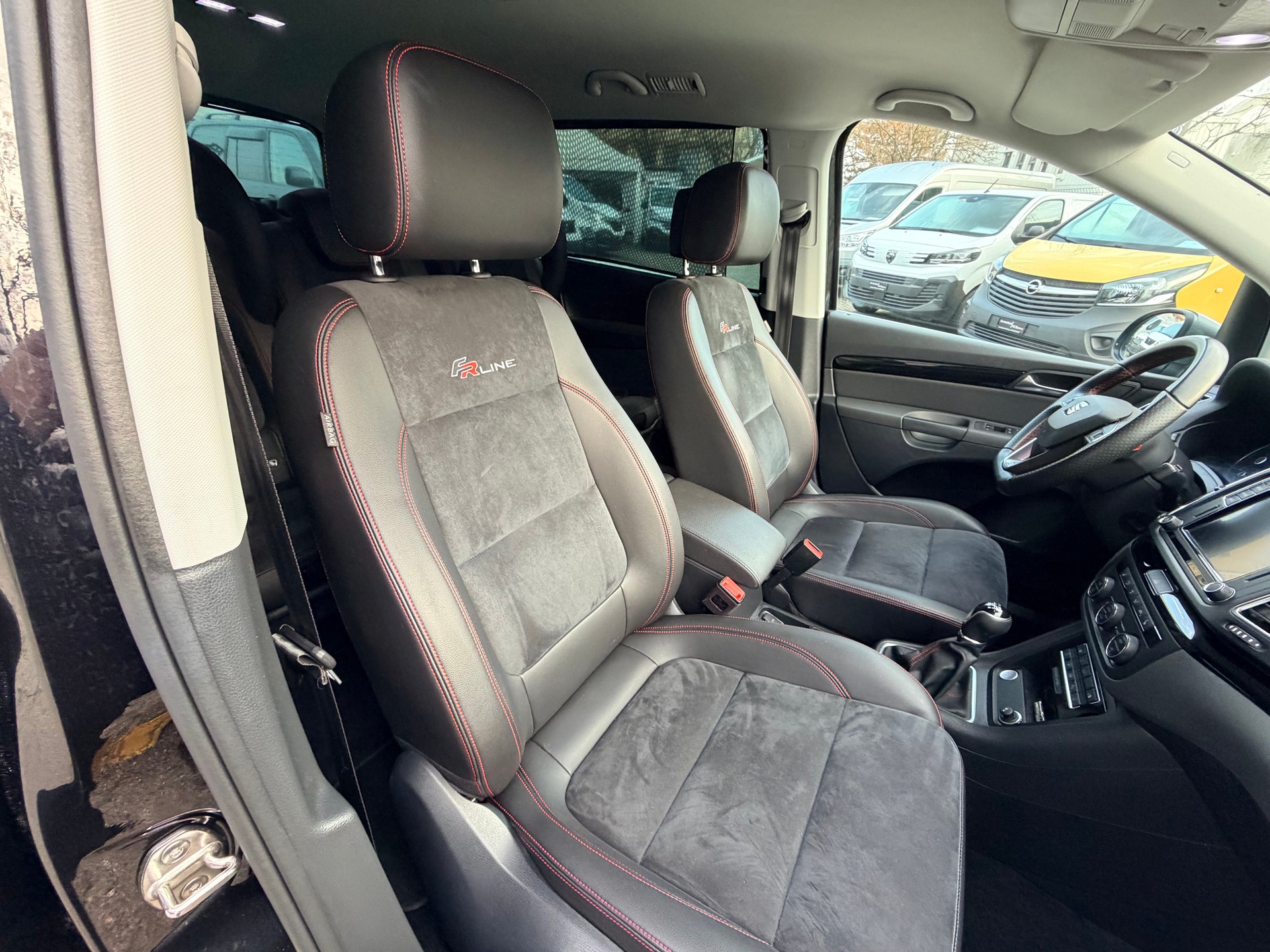 SEAT Alhambra 1.4 TSI SWISS FR-LINE 7 SITZER-image-9
