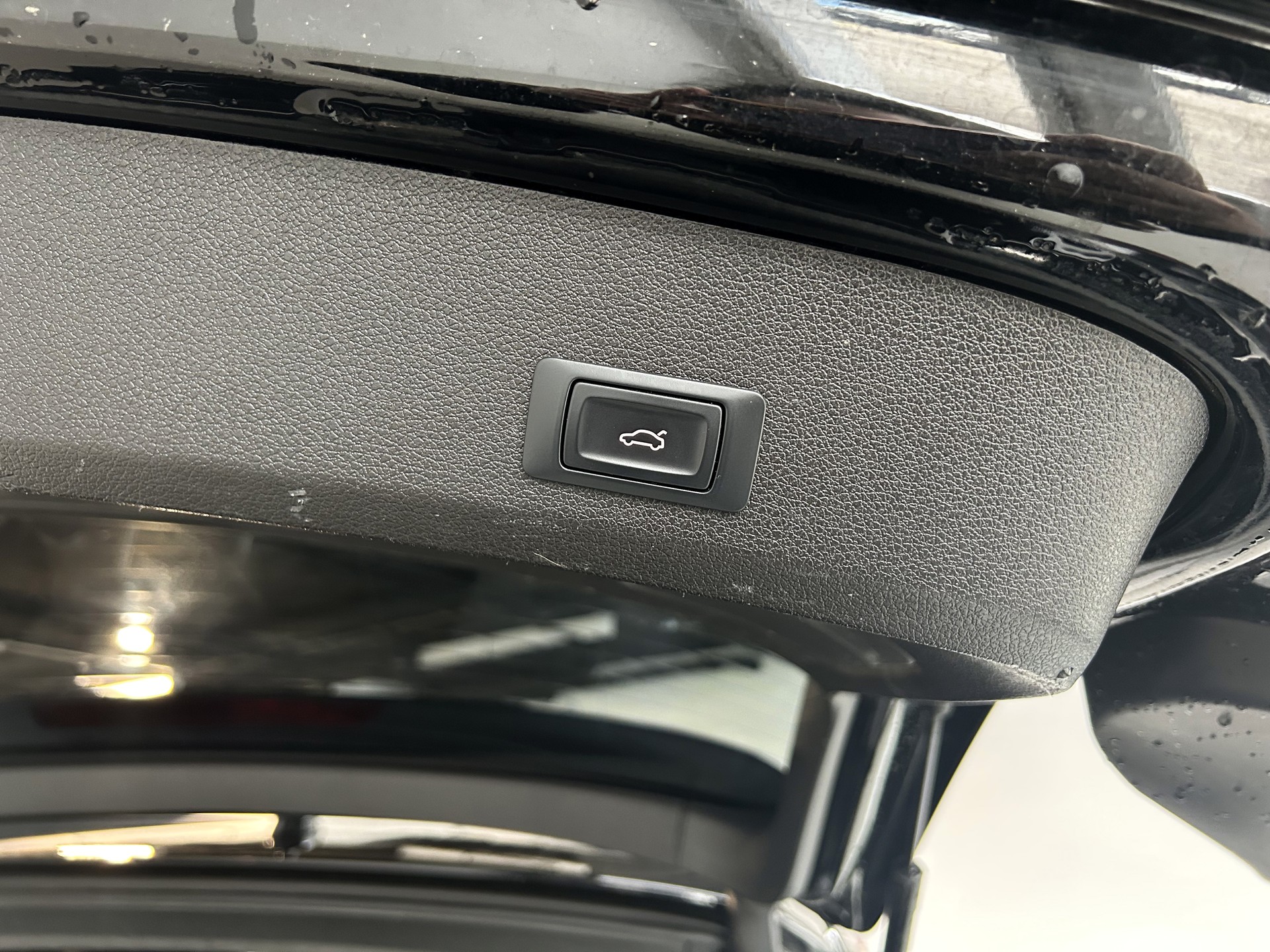 AUDI Q7 3.0 TDI quattro tiptronic-image-12