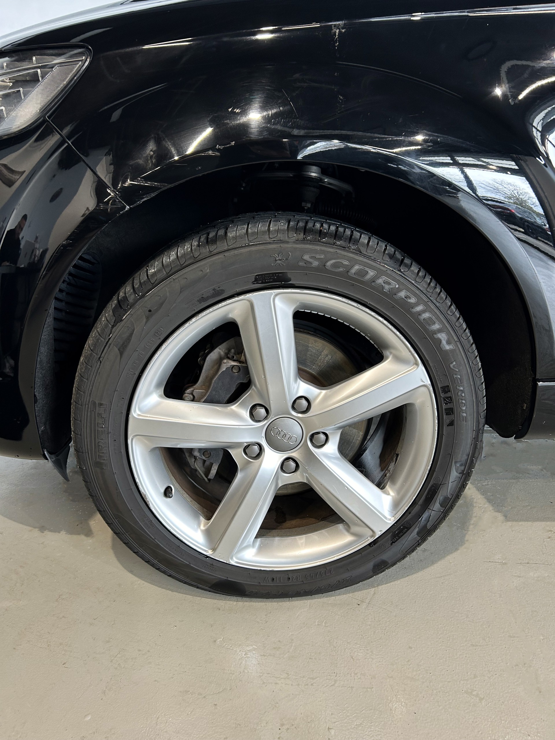 AUDI Q7 3.0 TDI quattro tiptronic-image-5