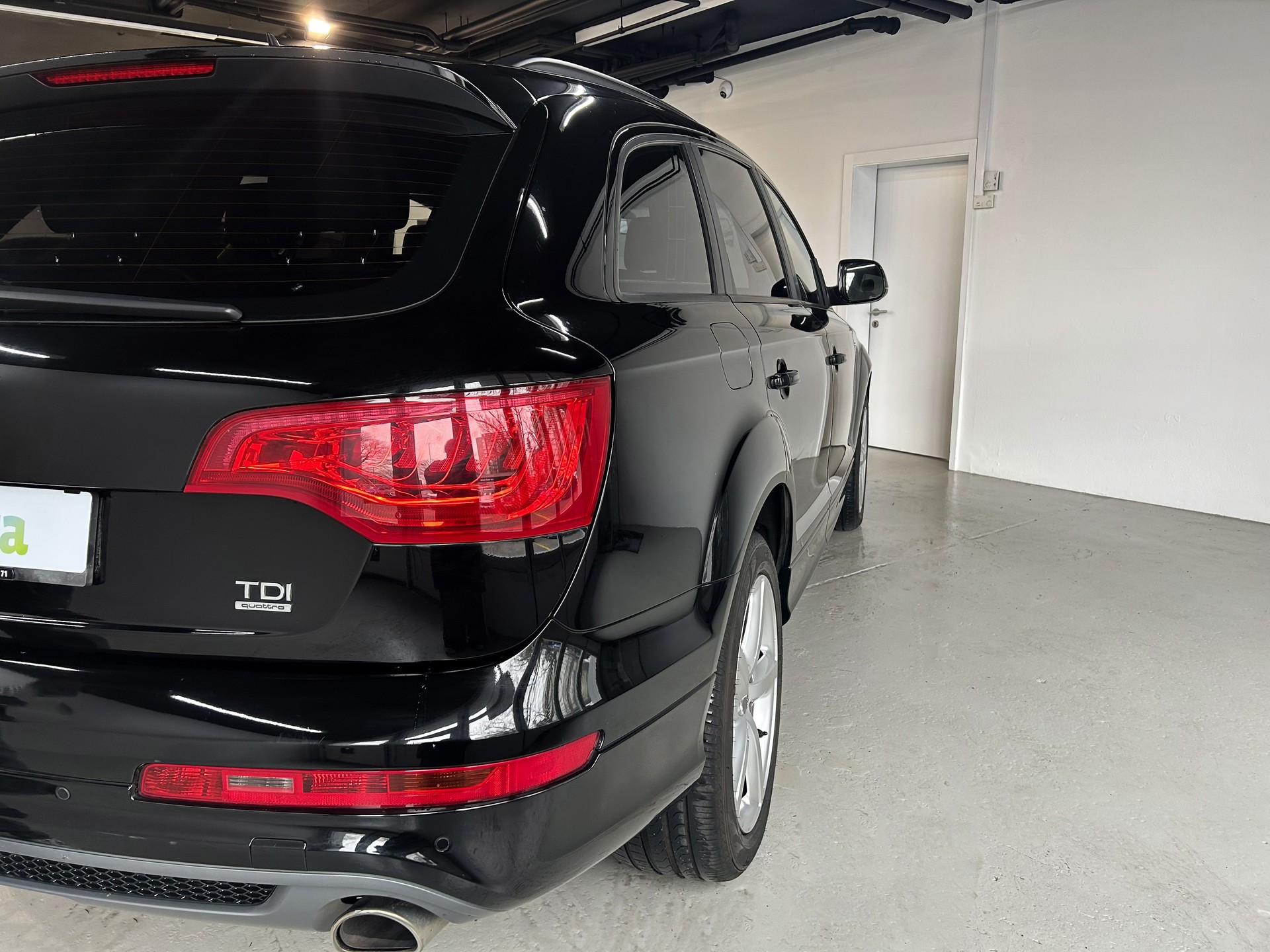 AUDI Q7 3.0 TDI quattro tiptronic-image-9