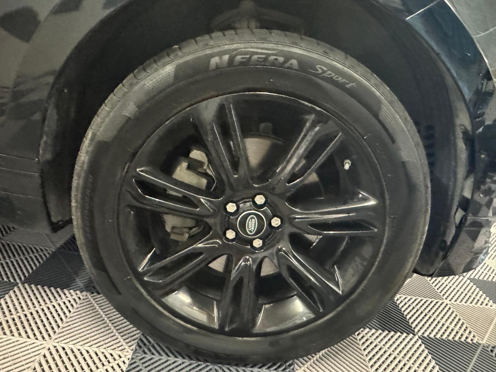 LAND ROVER Range Rover Velar R-Dynamic P 250 SE Automatic-image-30