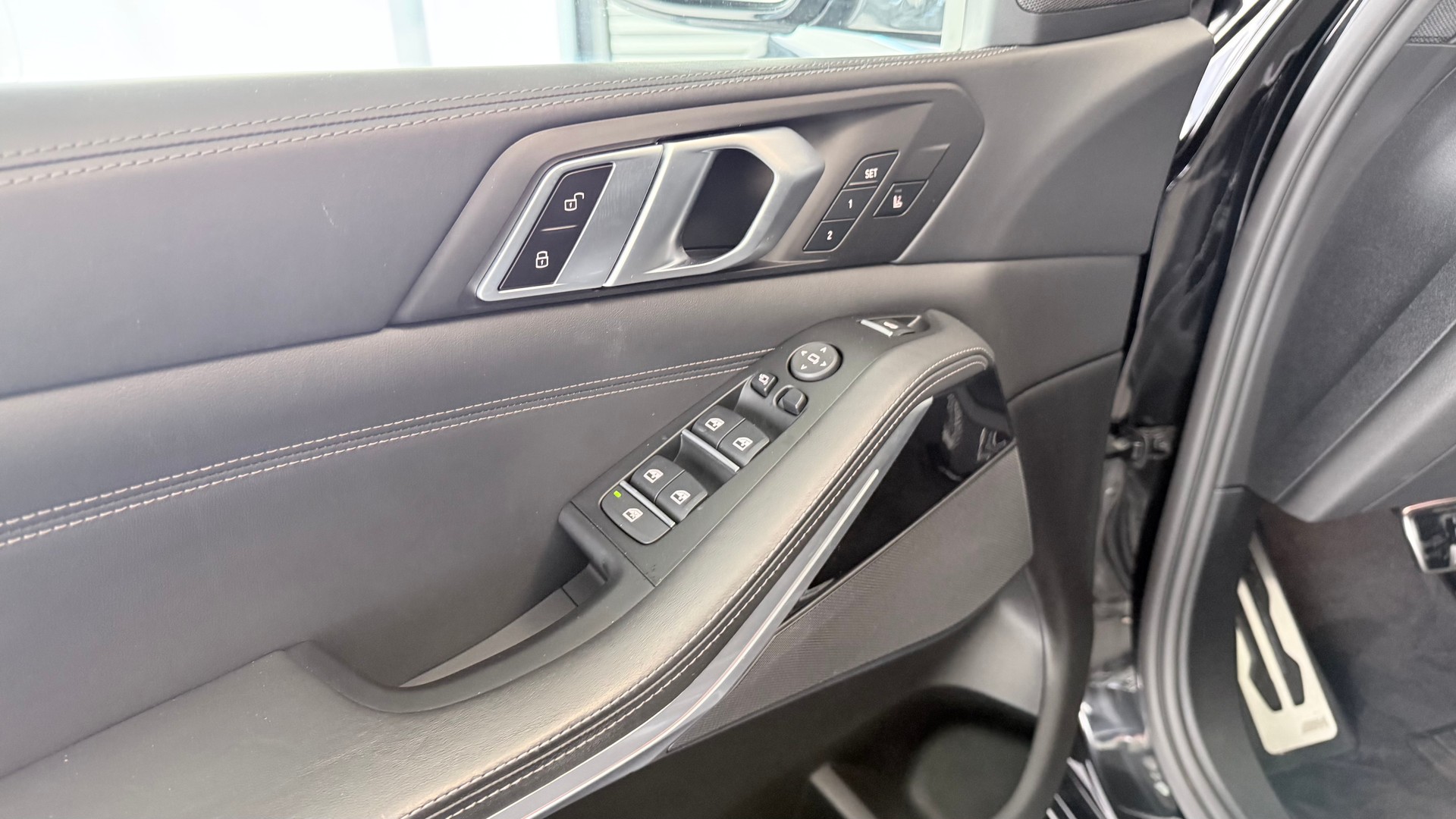 BMW X5 40d xDrive SAG-image-12