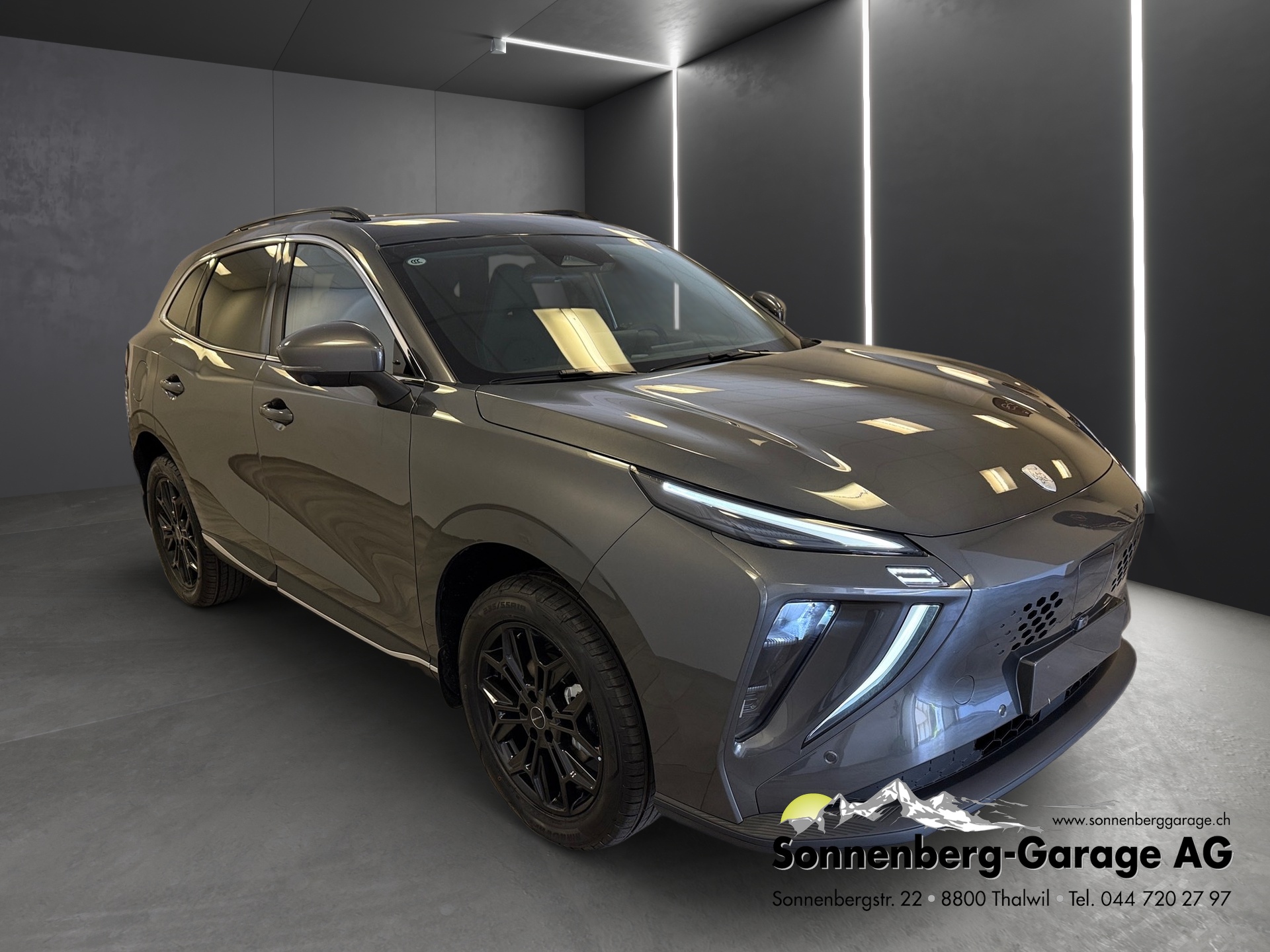 FORTHING 5 REEV 32kWh-showroom-element-1