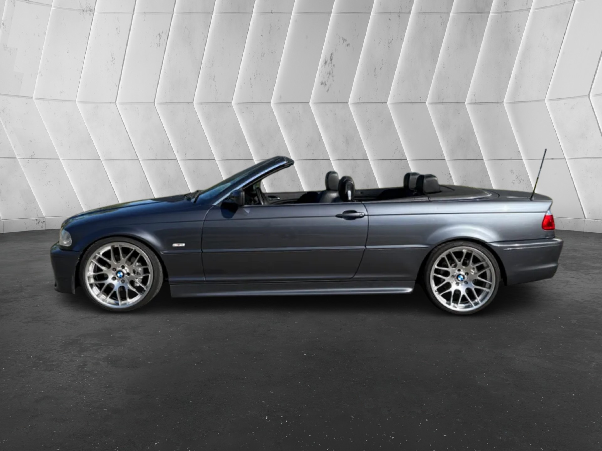 BMW 325Ci Cabriolet-image-8