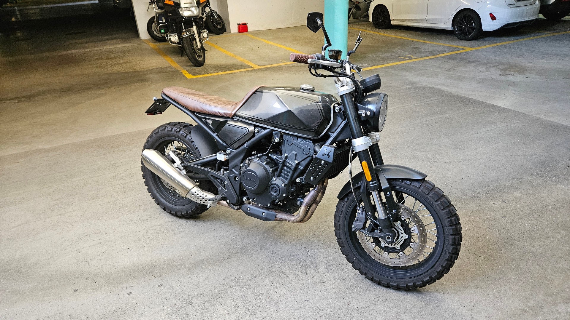 BRIXTON Crossfire 500 X-image-0